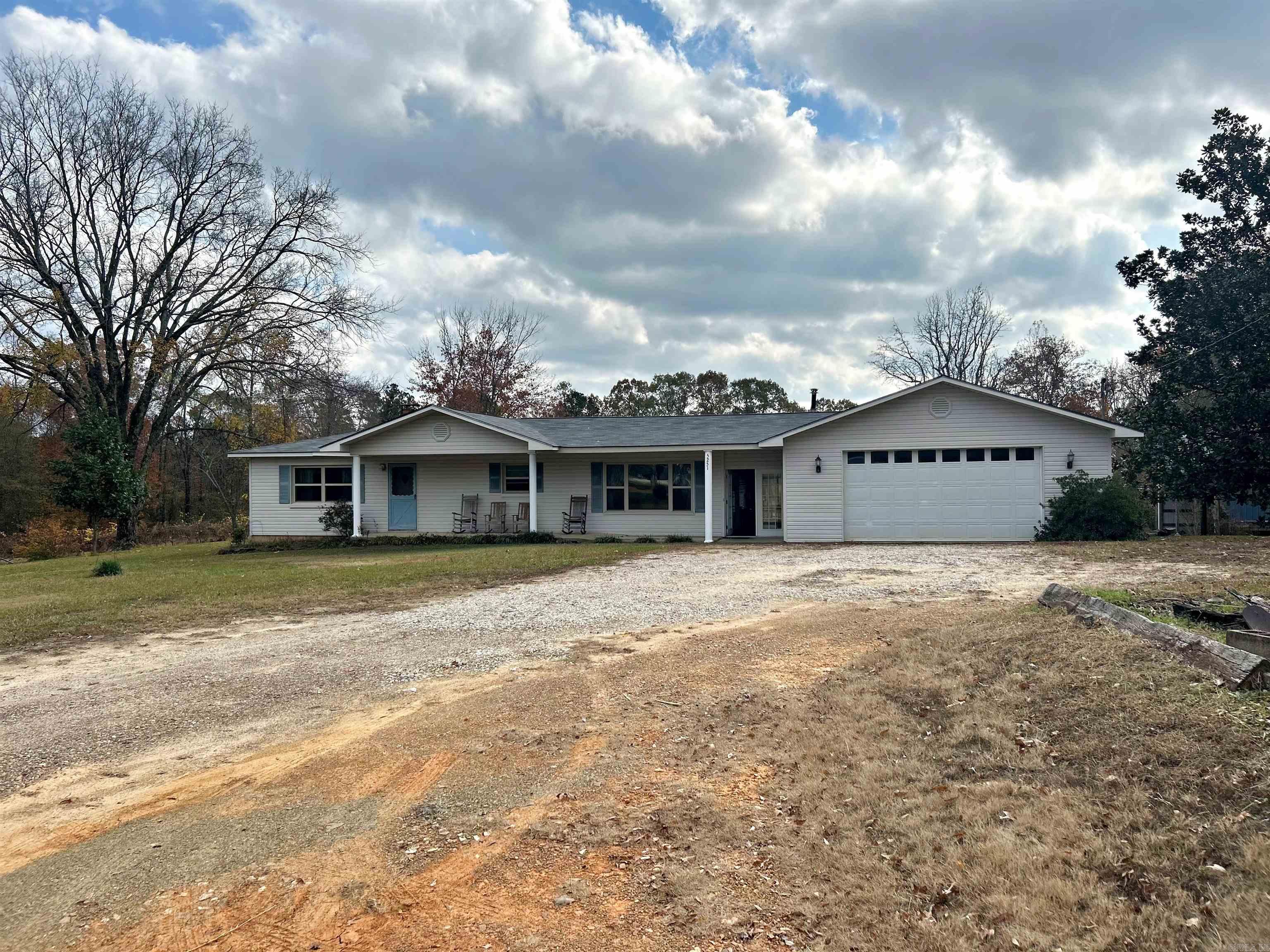5261 Hickory Grove Road