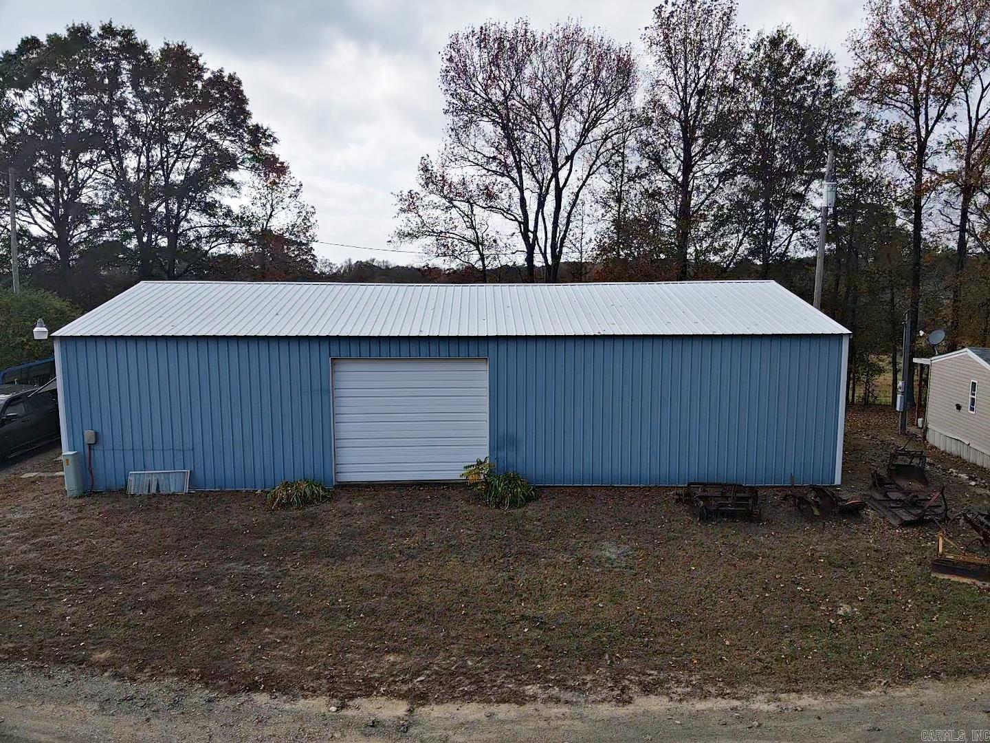 5261 Hickory Grove Road