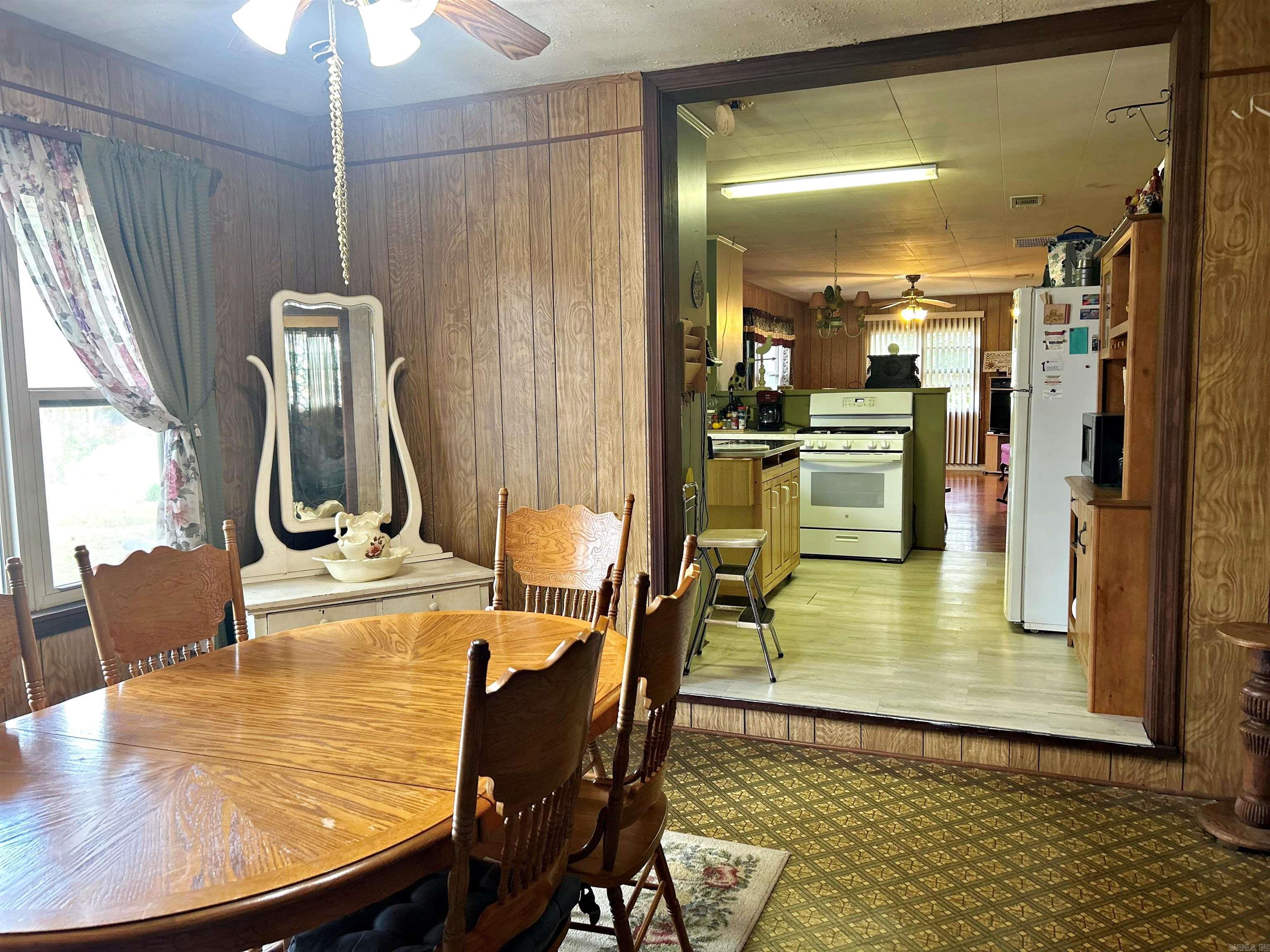 5261 Hickory Grove Road
