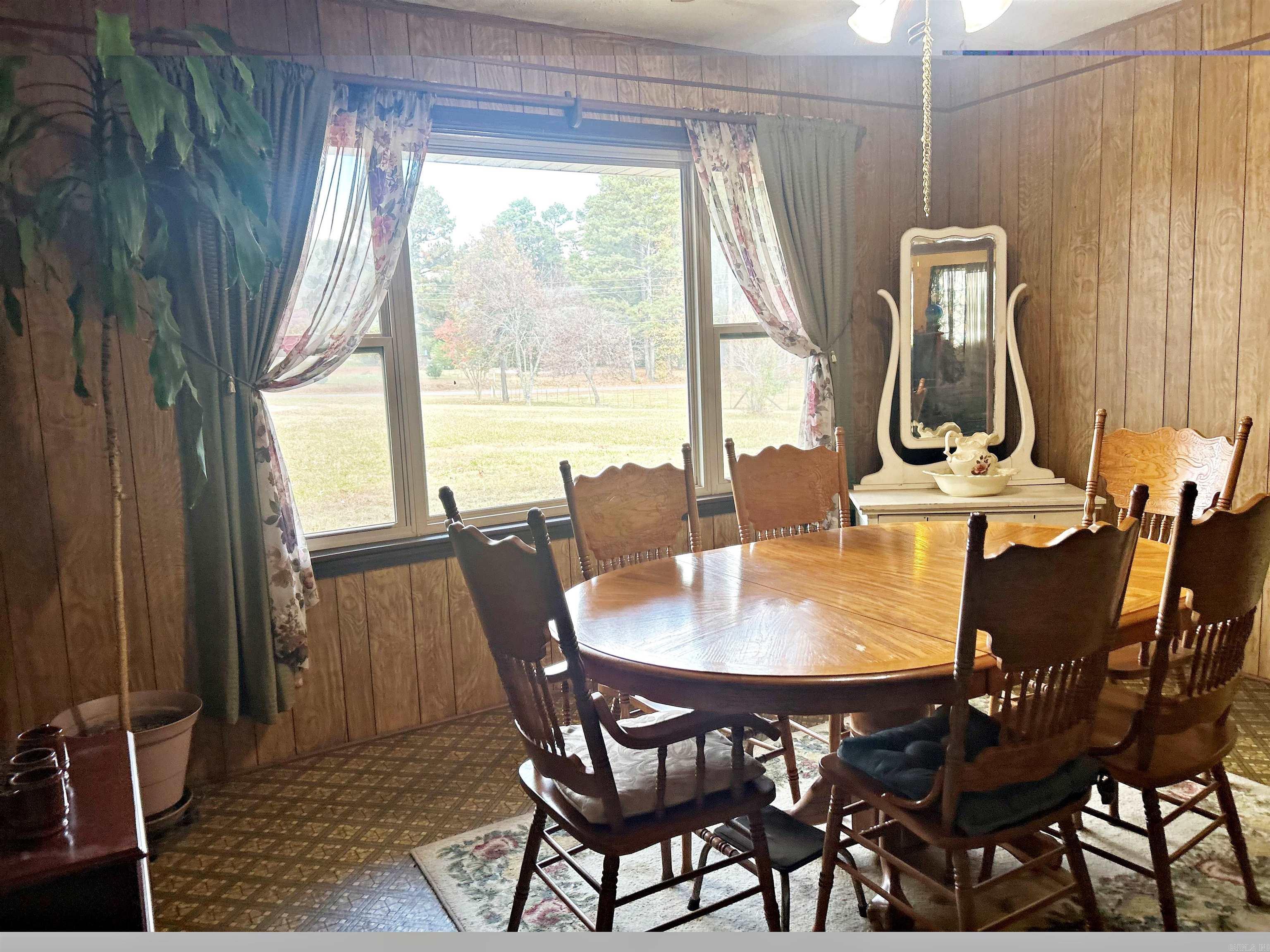 5261 Hickory Grove Road