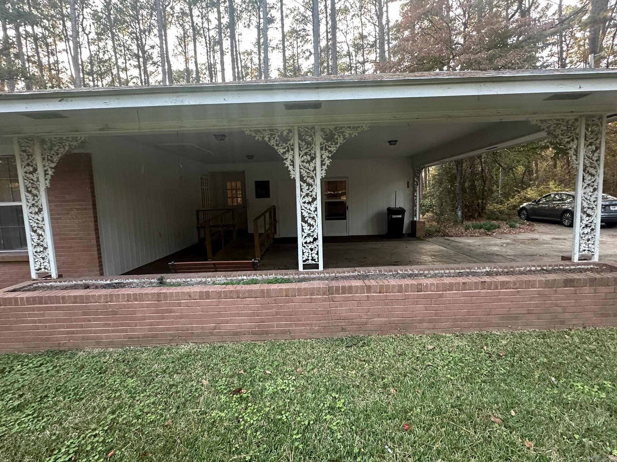 448 Overstreet
