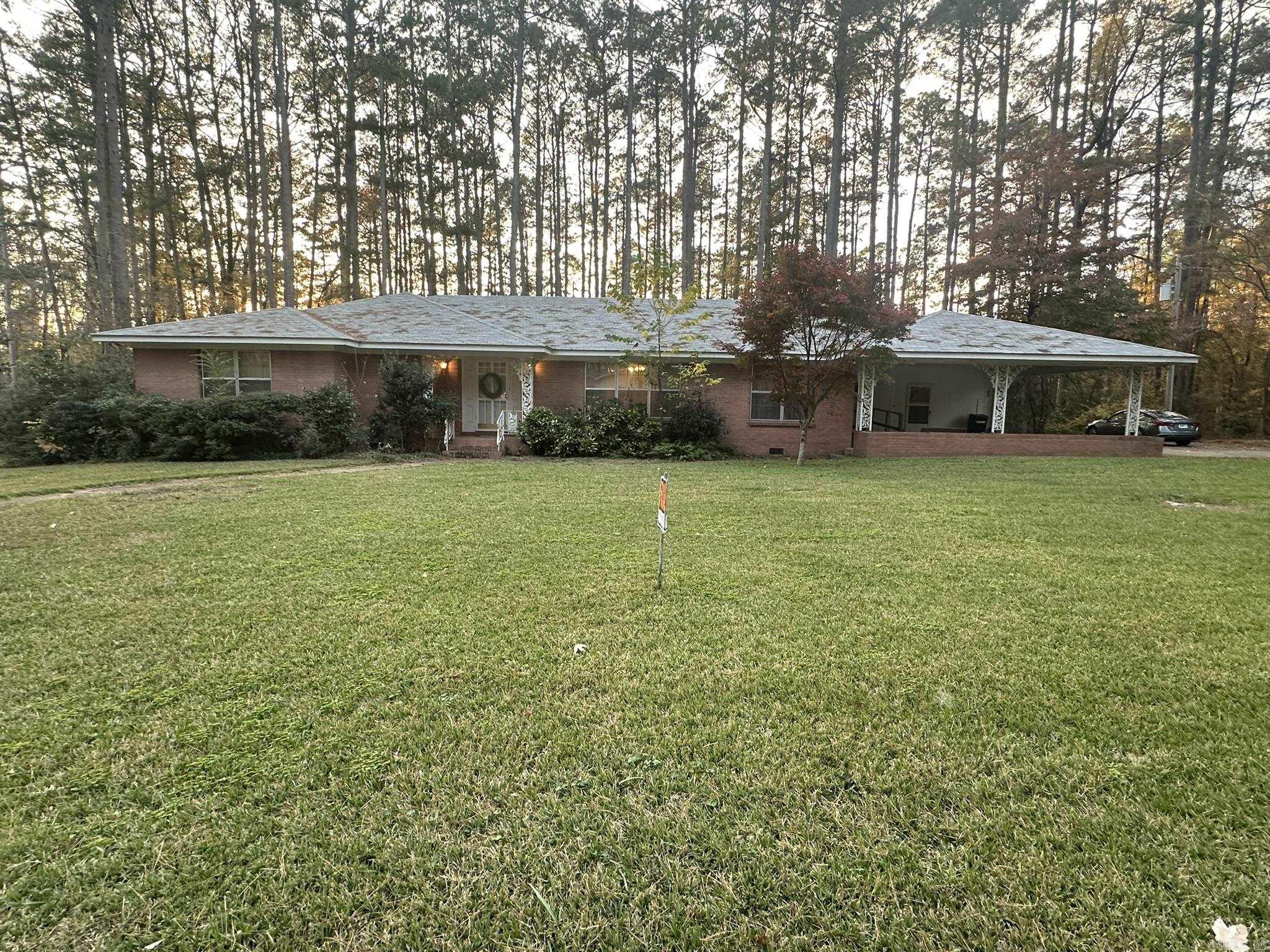 448 Overstreet