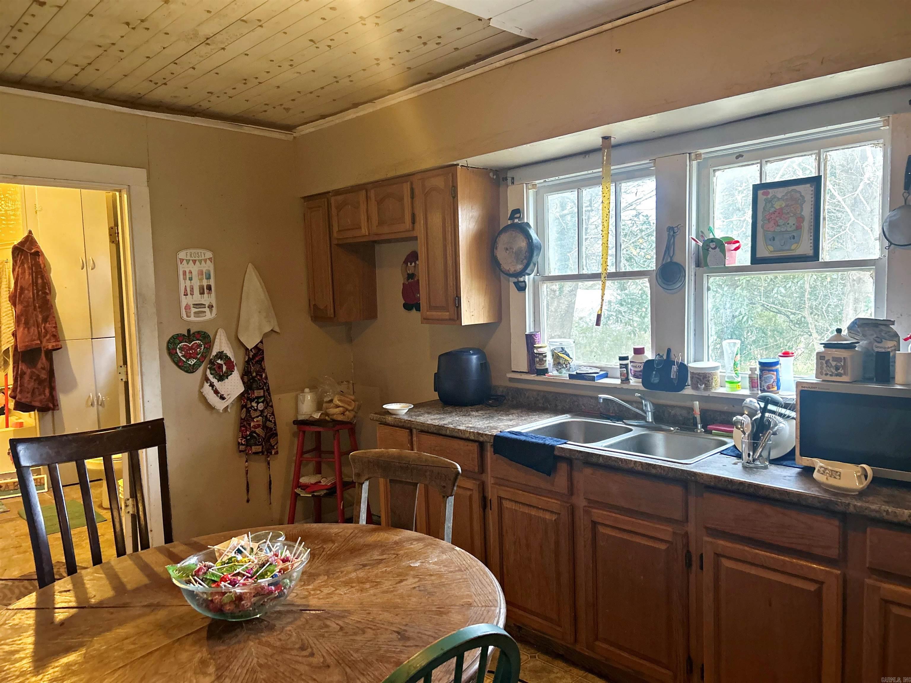 390 Curtis Road