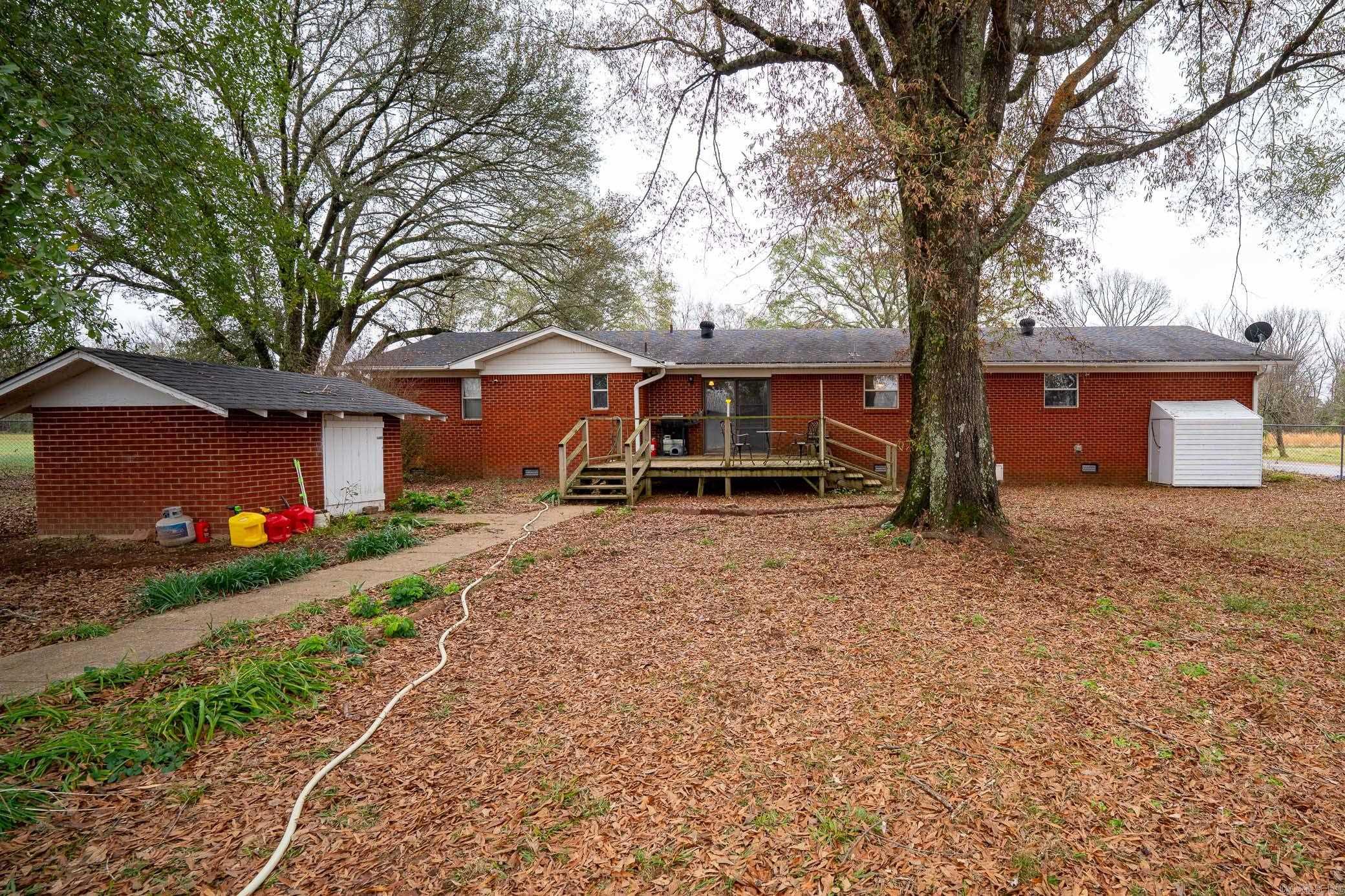 244 Walker Cutoff Road