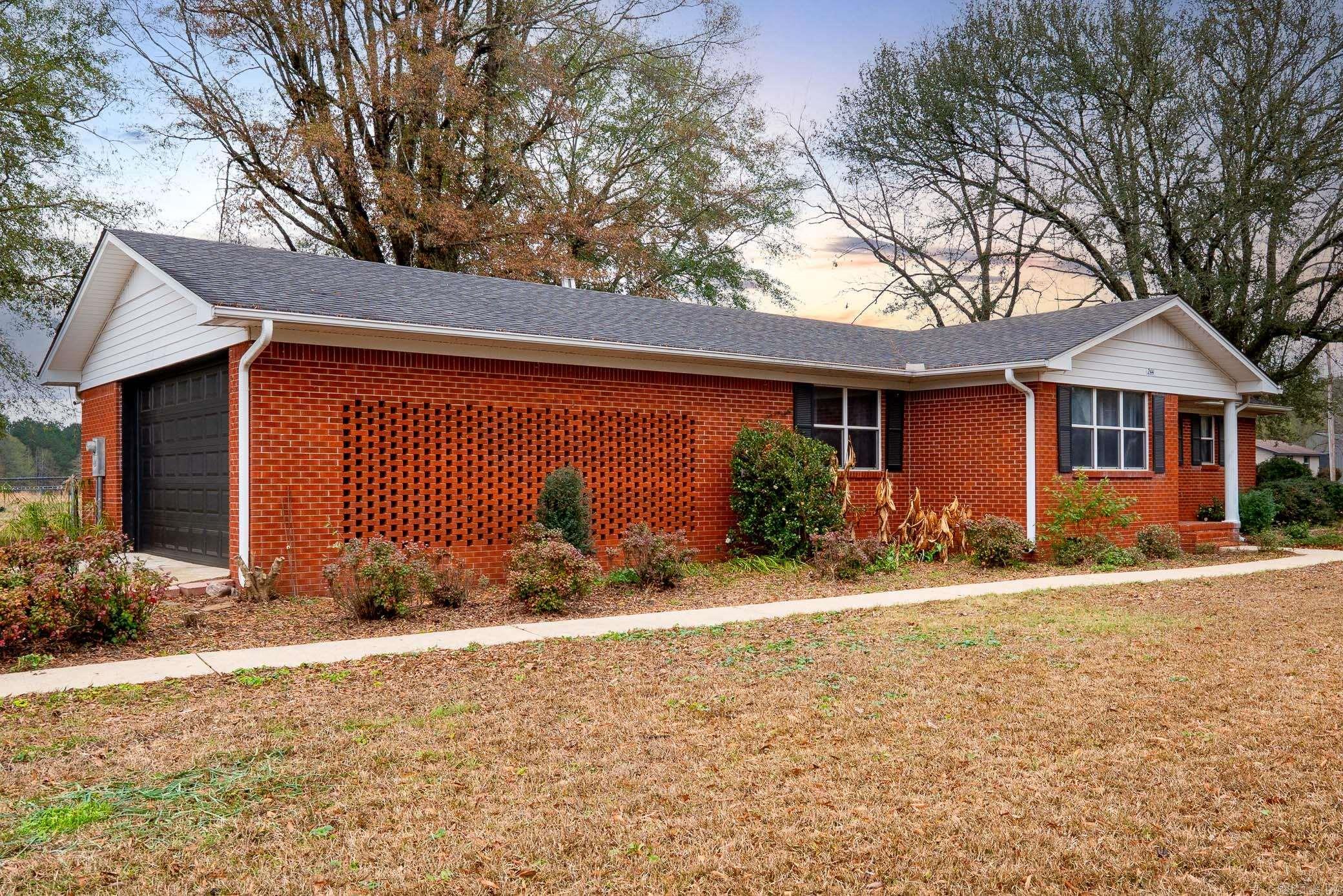 244 Walker Cutoff Road