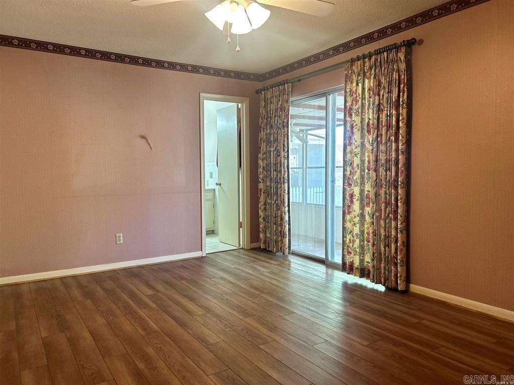 2084 Elaine Circle