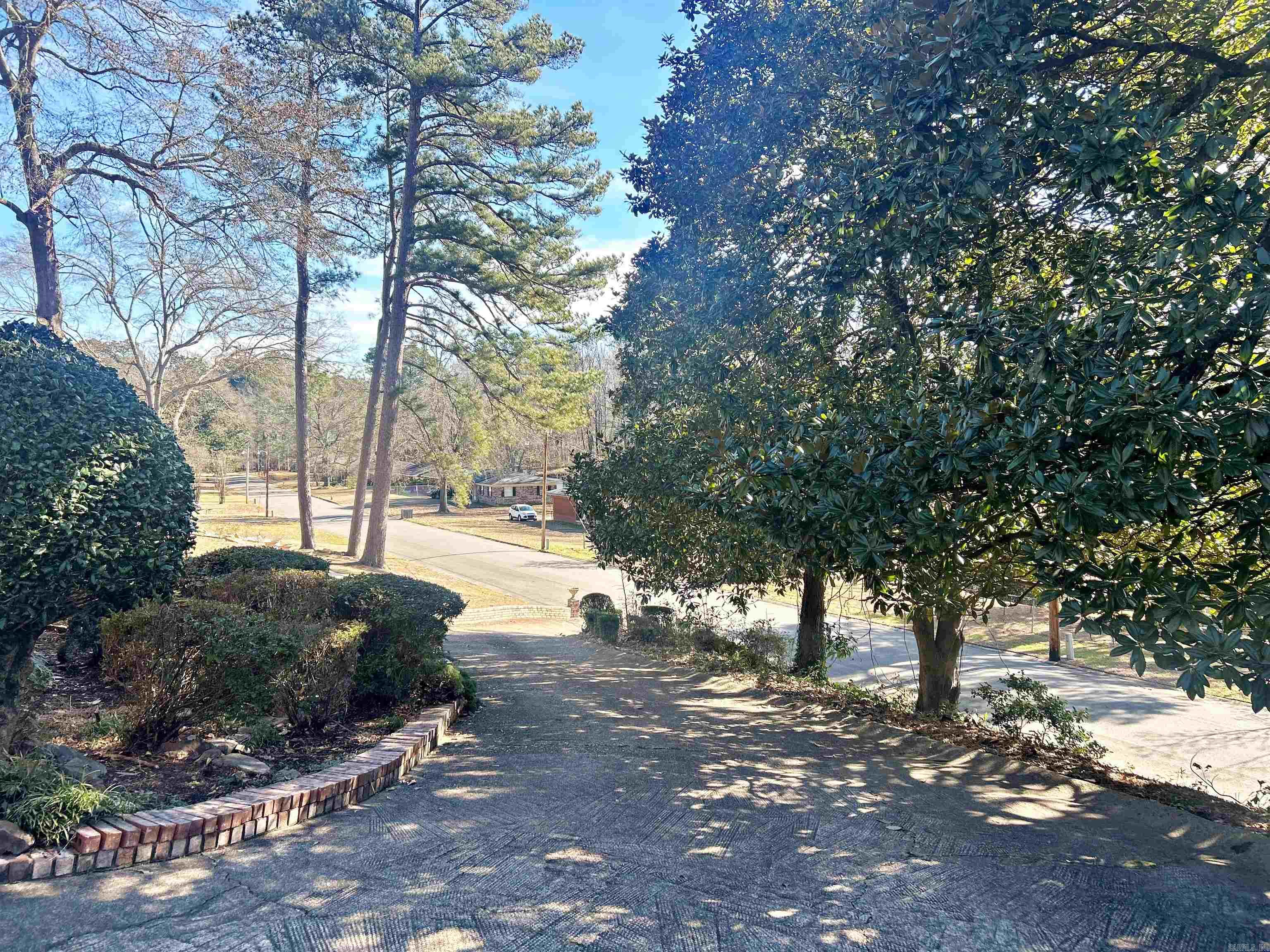 2084 Elaine Circle