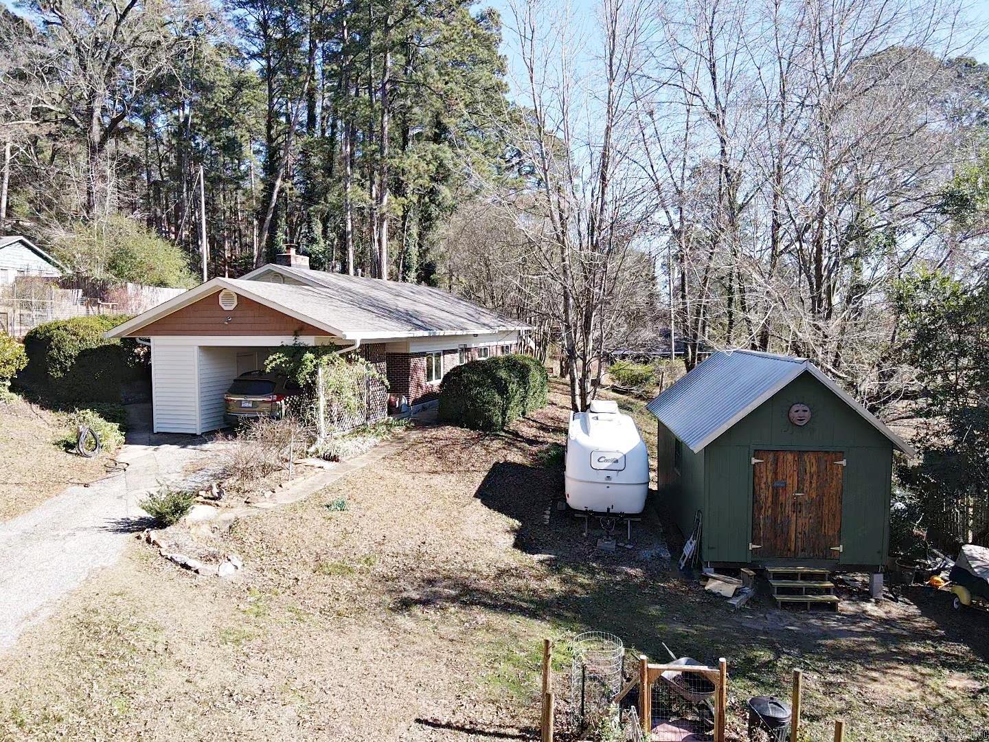 1016 Phelps Circle