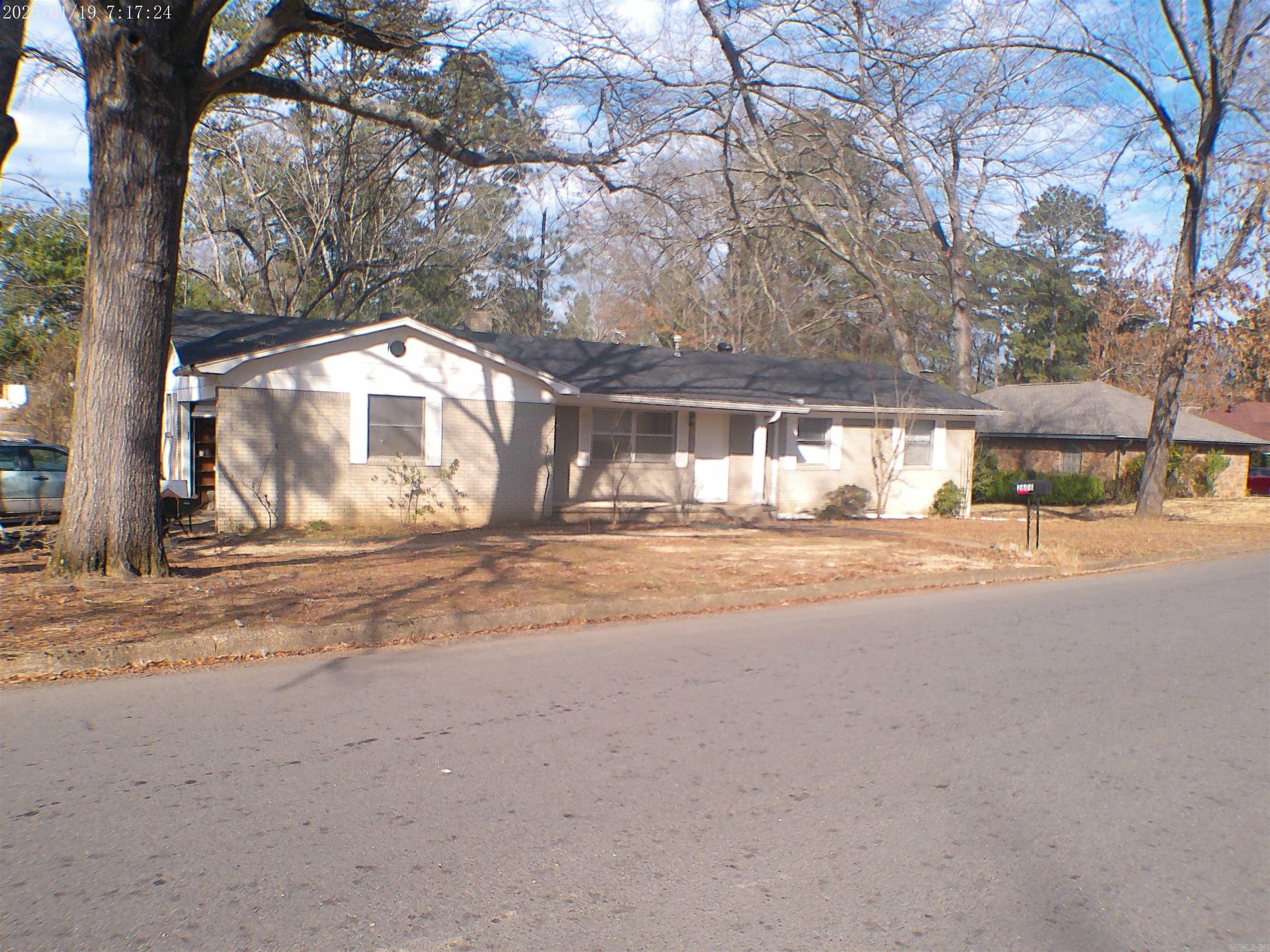 2606 Lynwood Drive