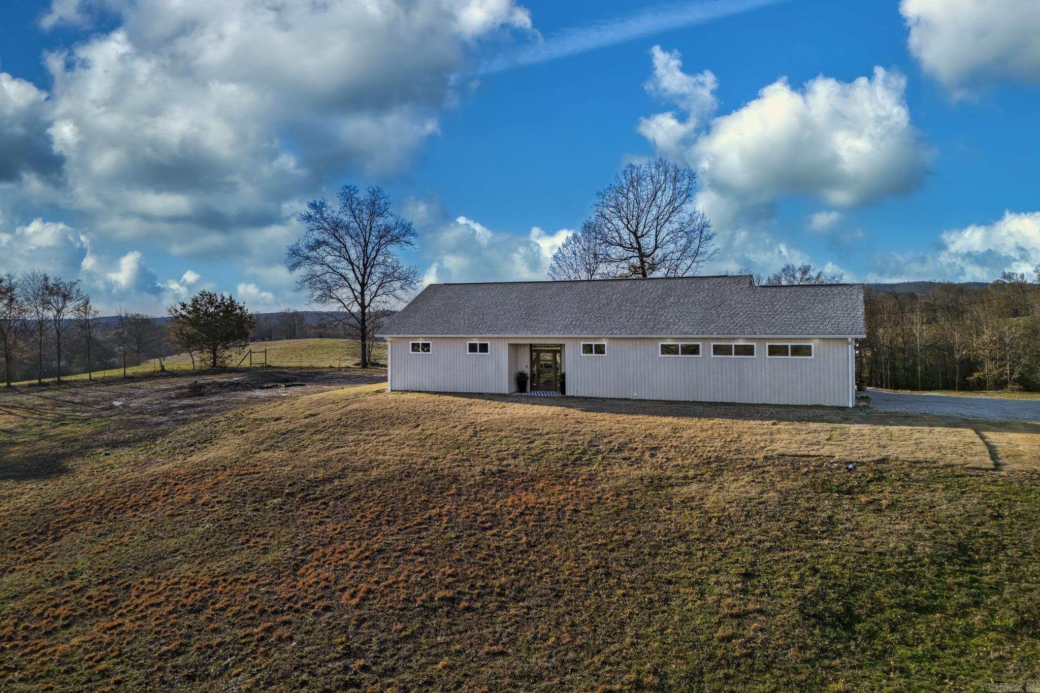 279 Eagles Ln Lane