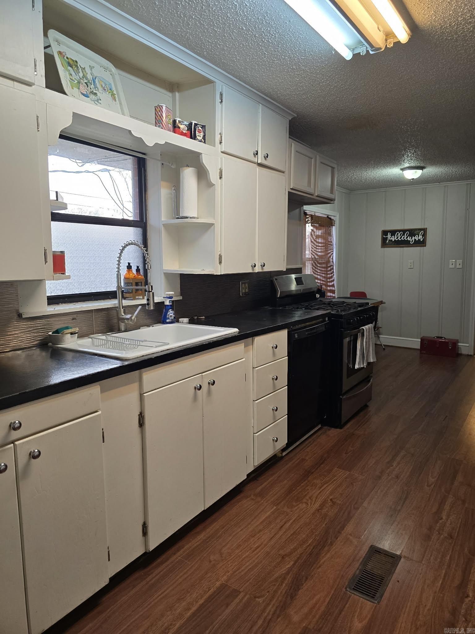 526 S 9th Street
