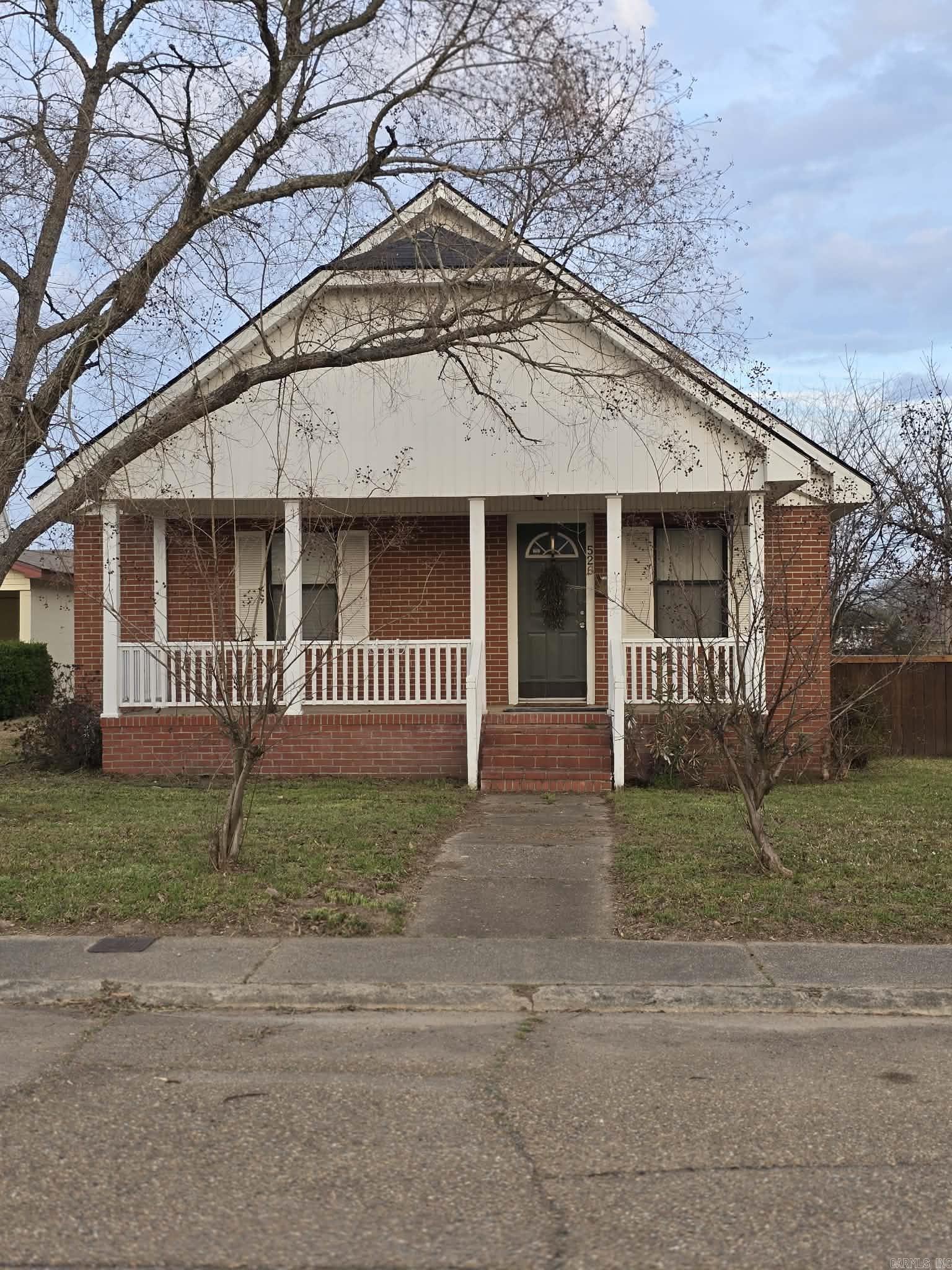 526 S 9th Street