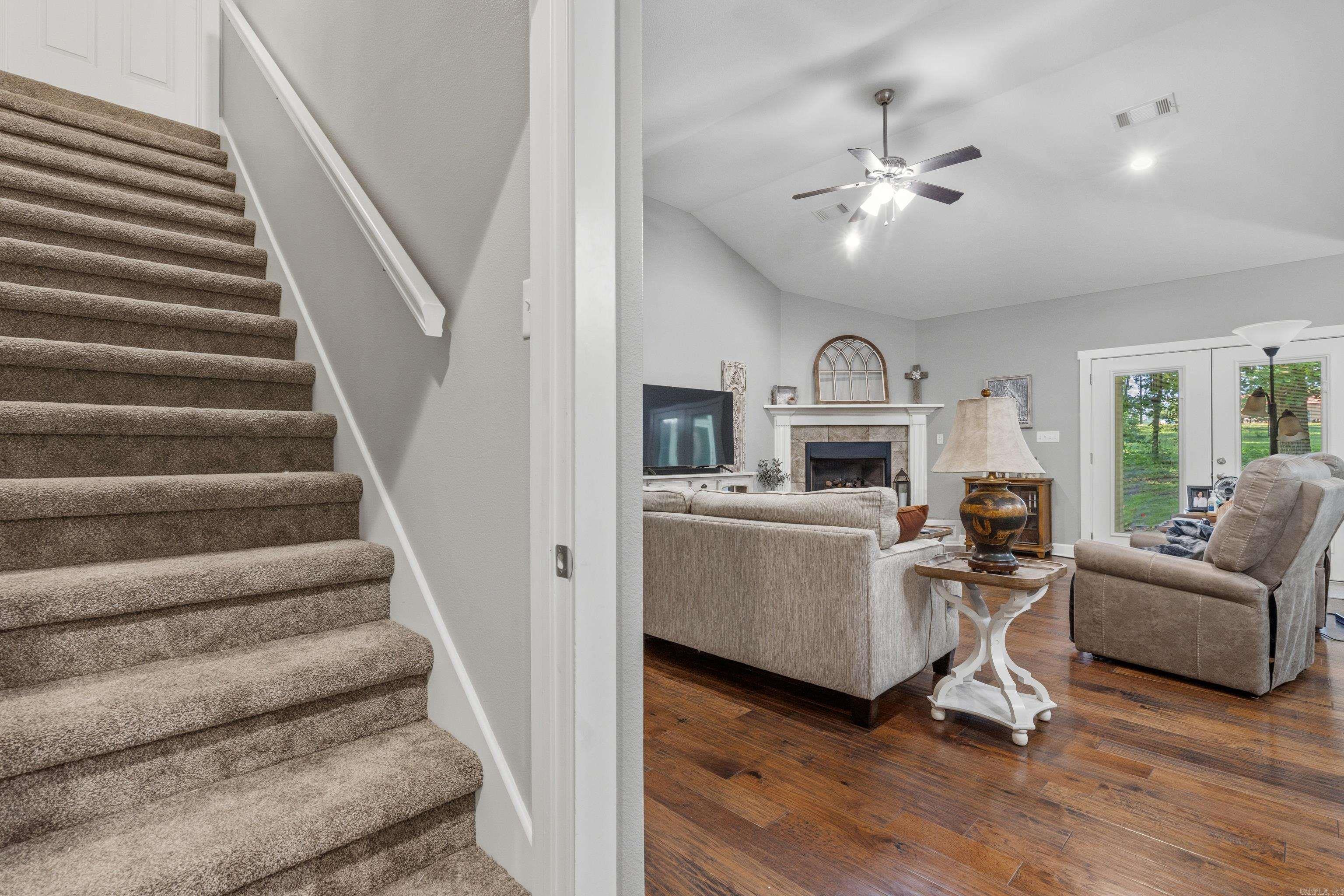 220 Autumn Oaks Drive