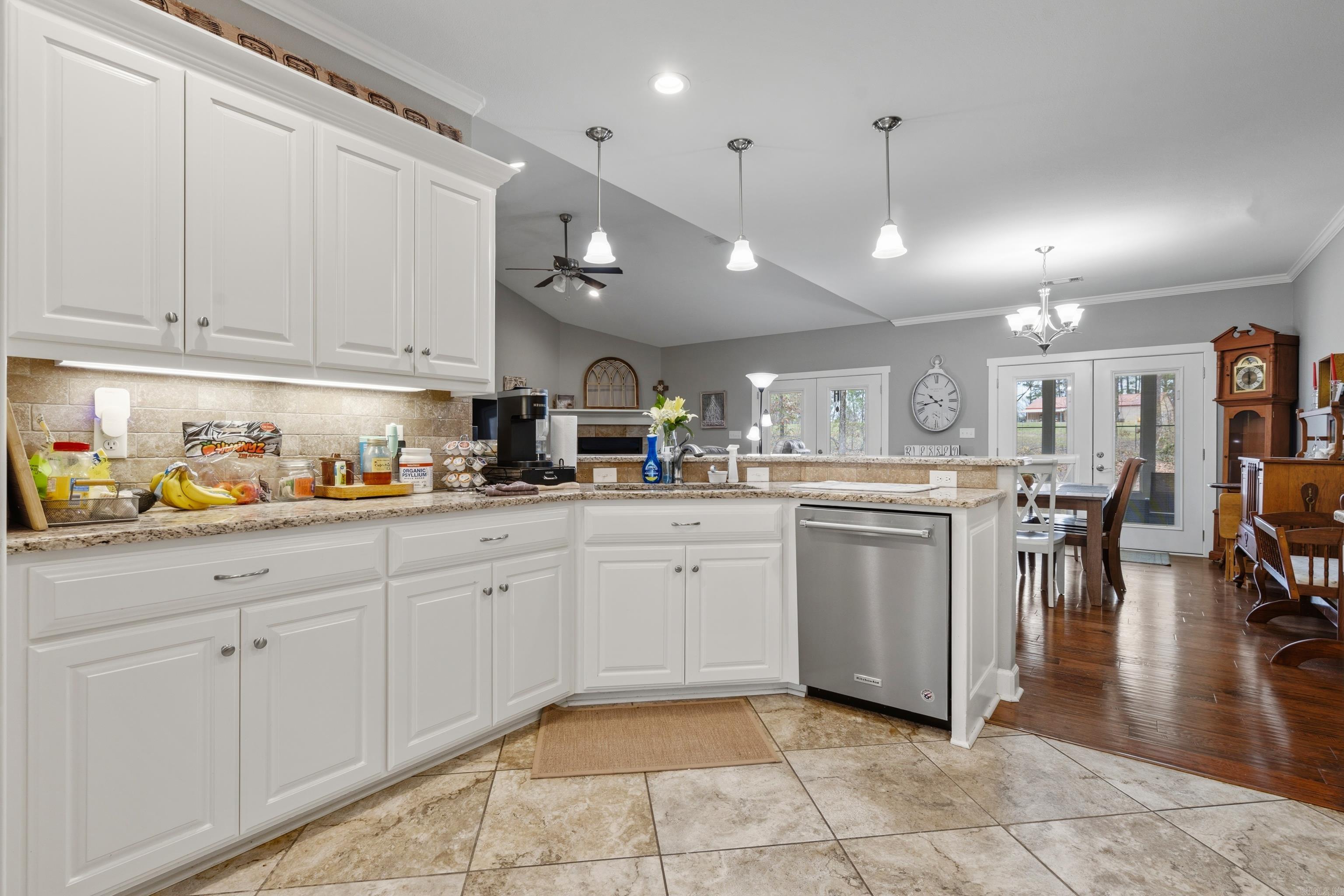 220 Autumn Oaks Drive