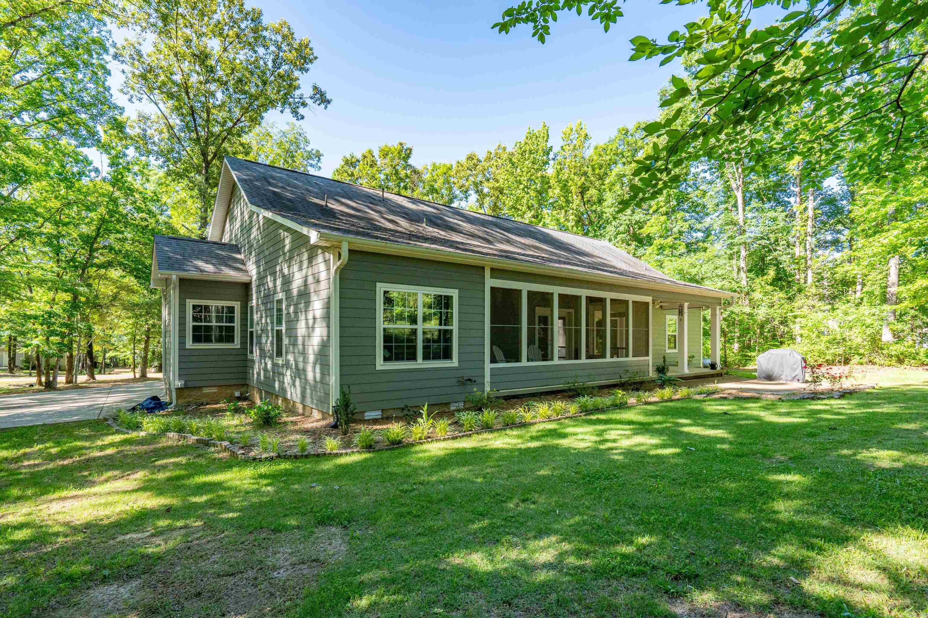 220 Autumn Oaks Drive