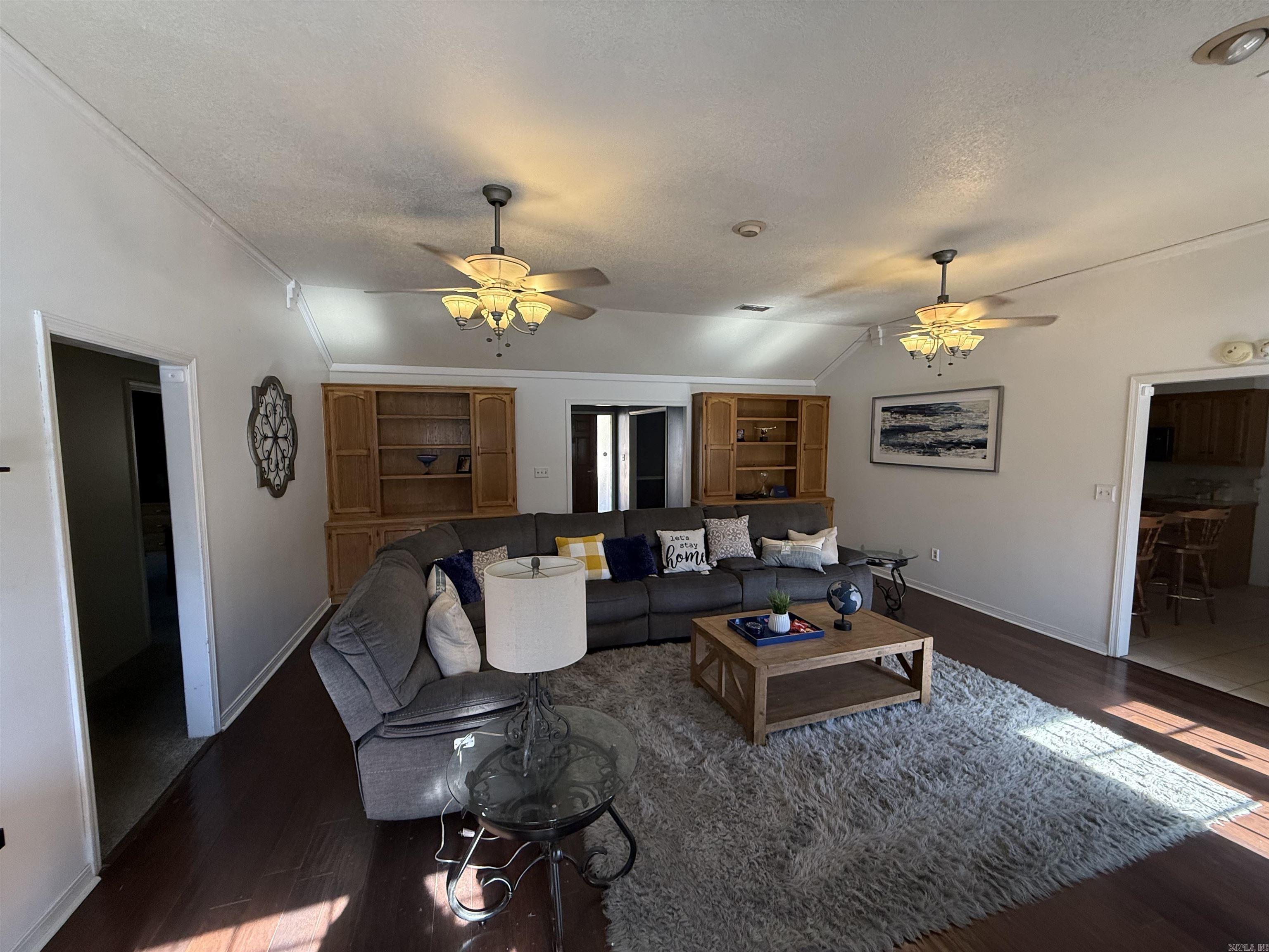 1004 Evergreen Drive