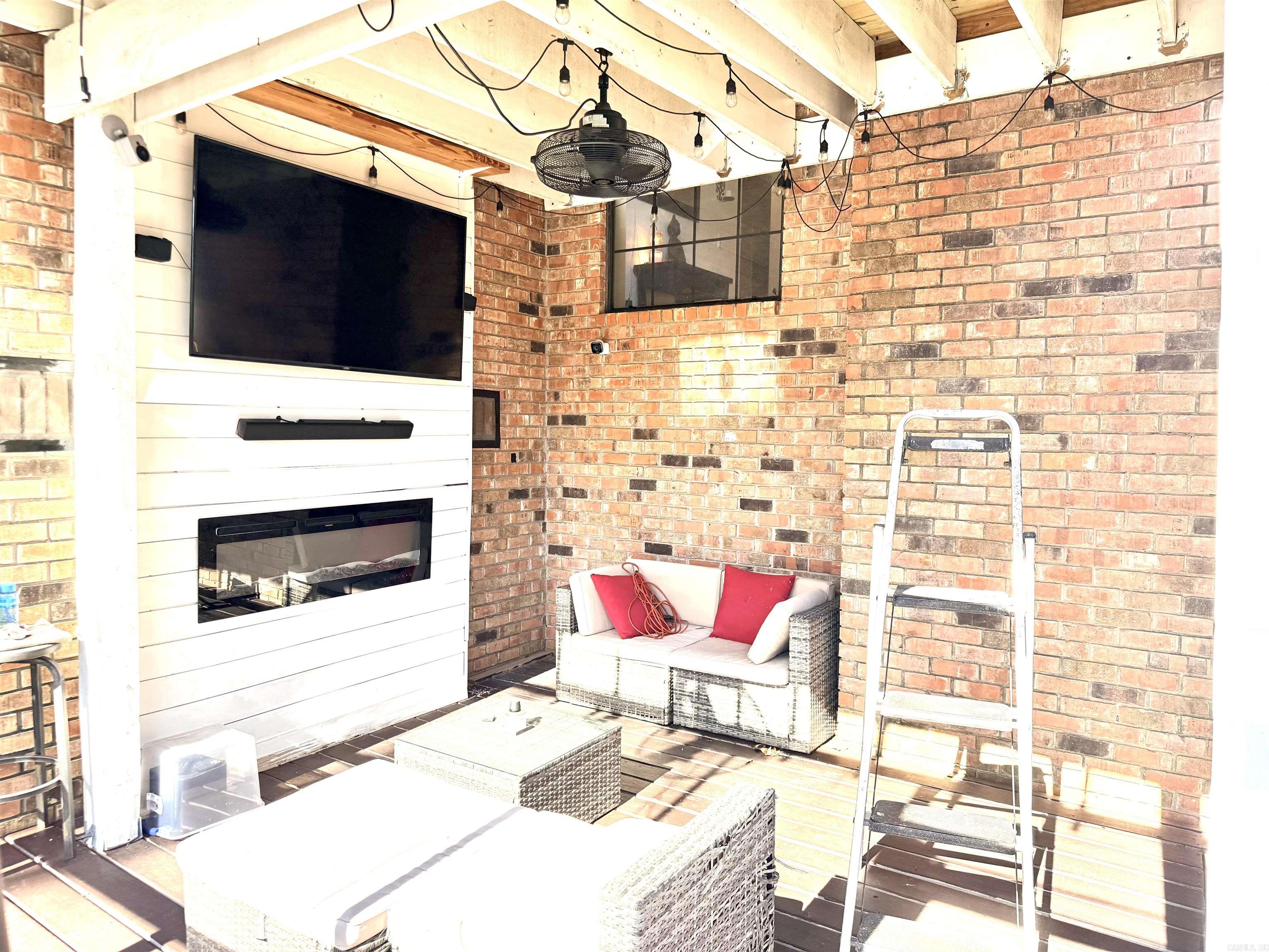 1004 Evergreen Drive