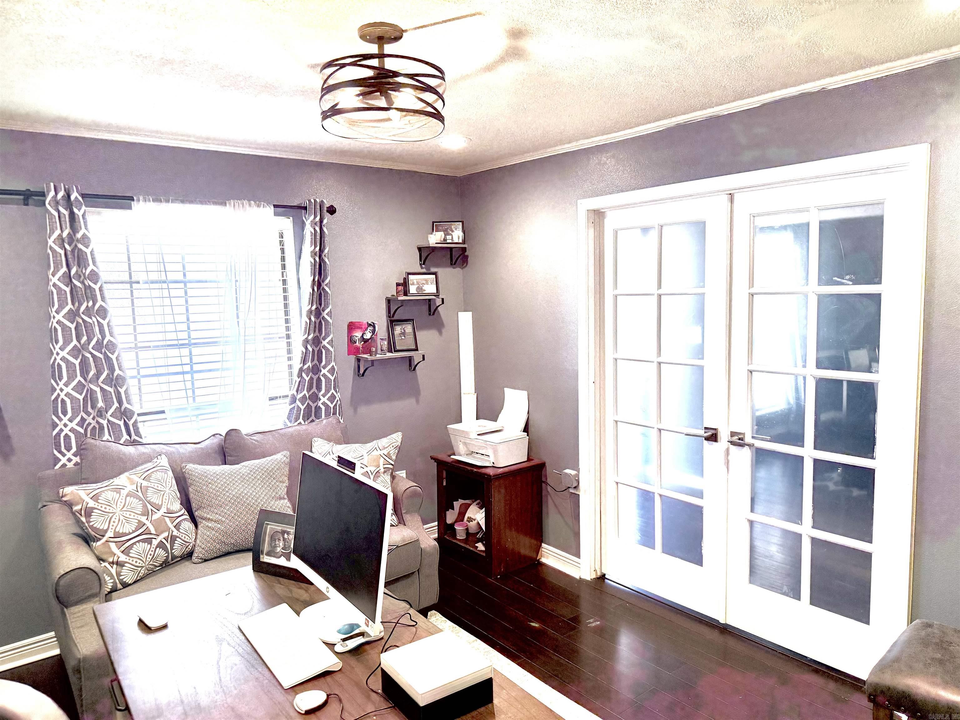 1004 Evergreen Drive