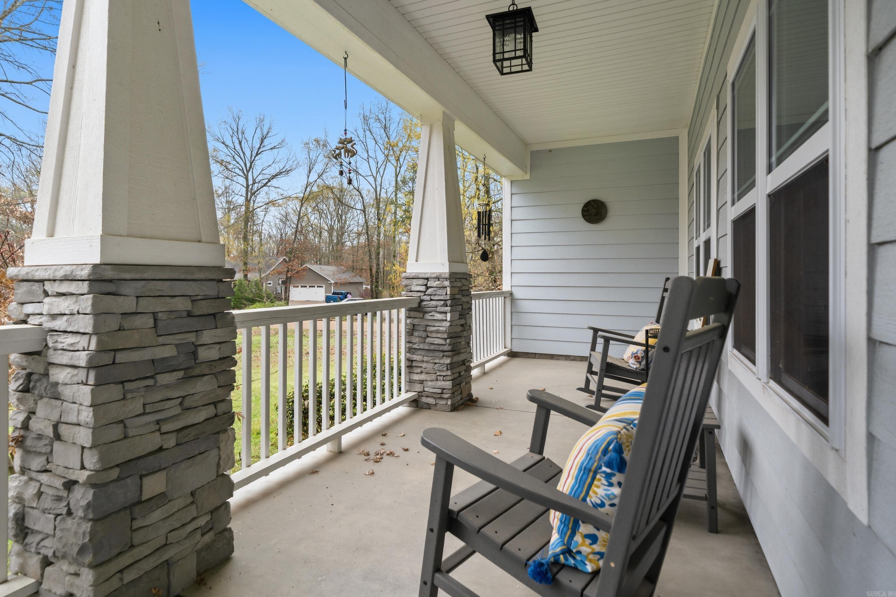 200 Autumn Oaks Dr
