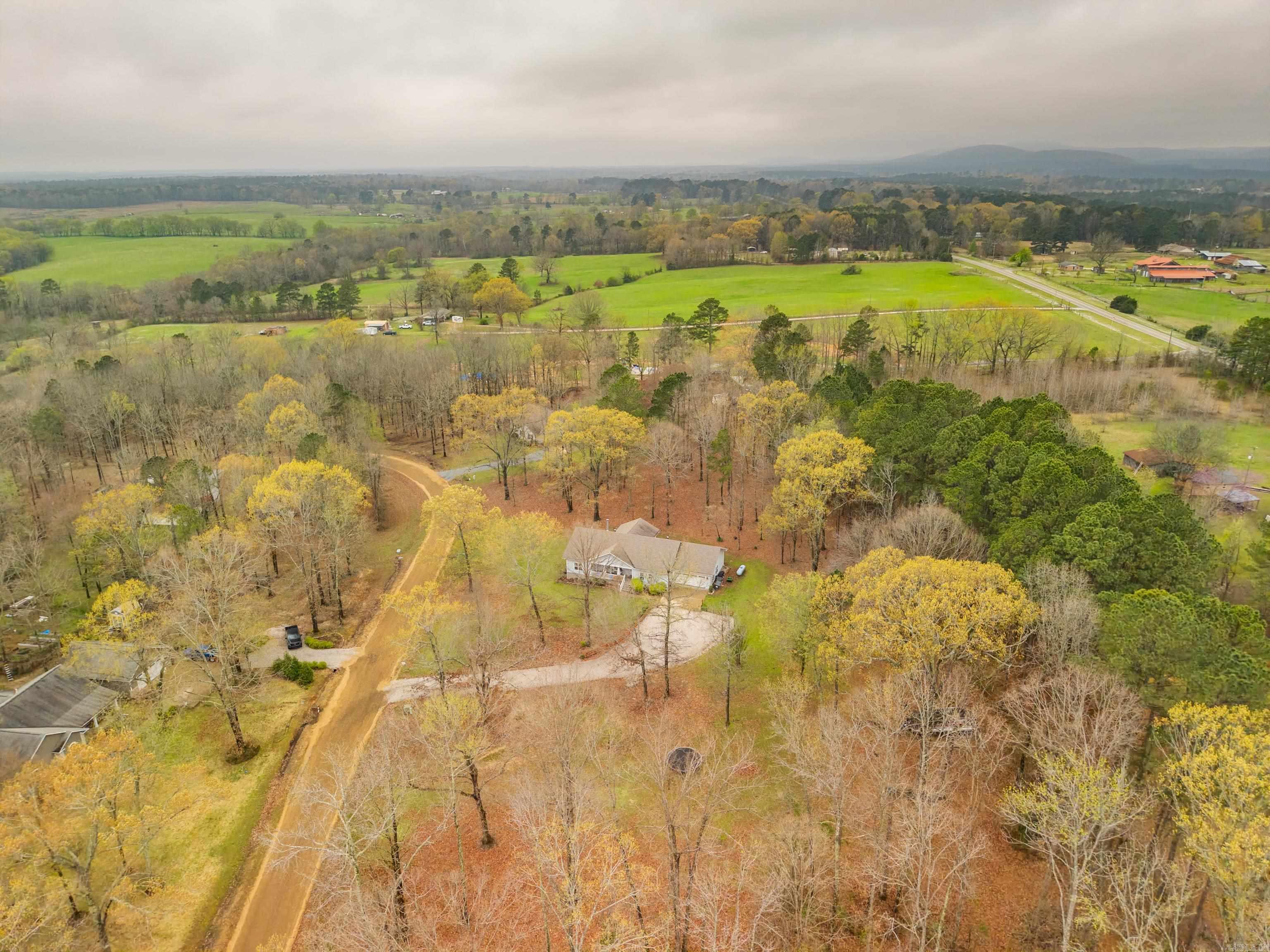 200 Autumn Oaks Dr