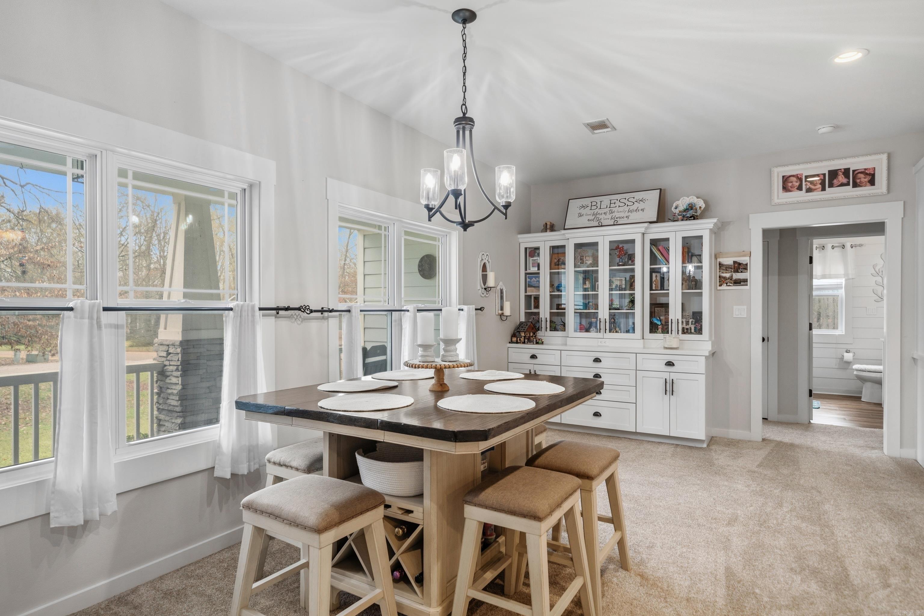 200 Autumn Oaks Dr