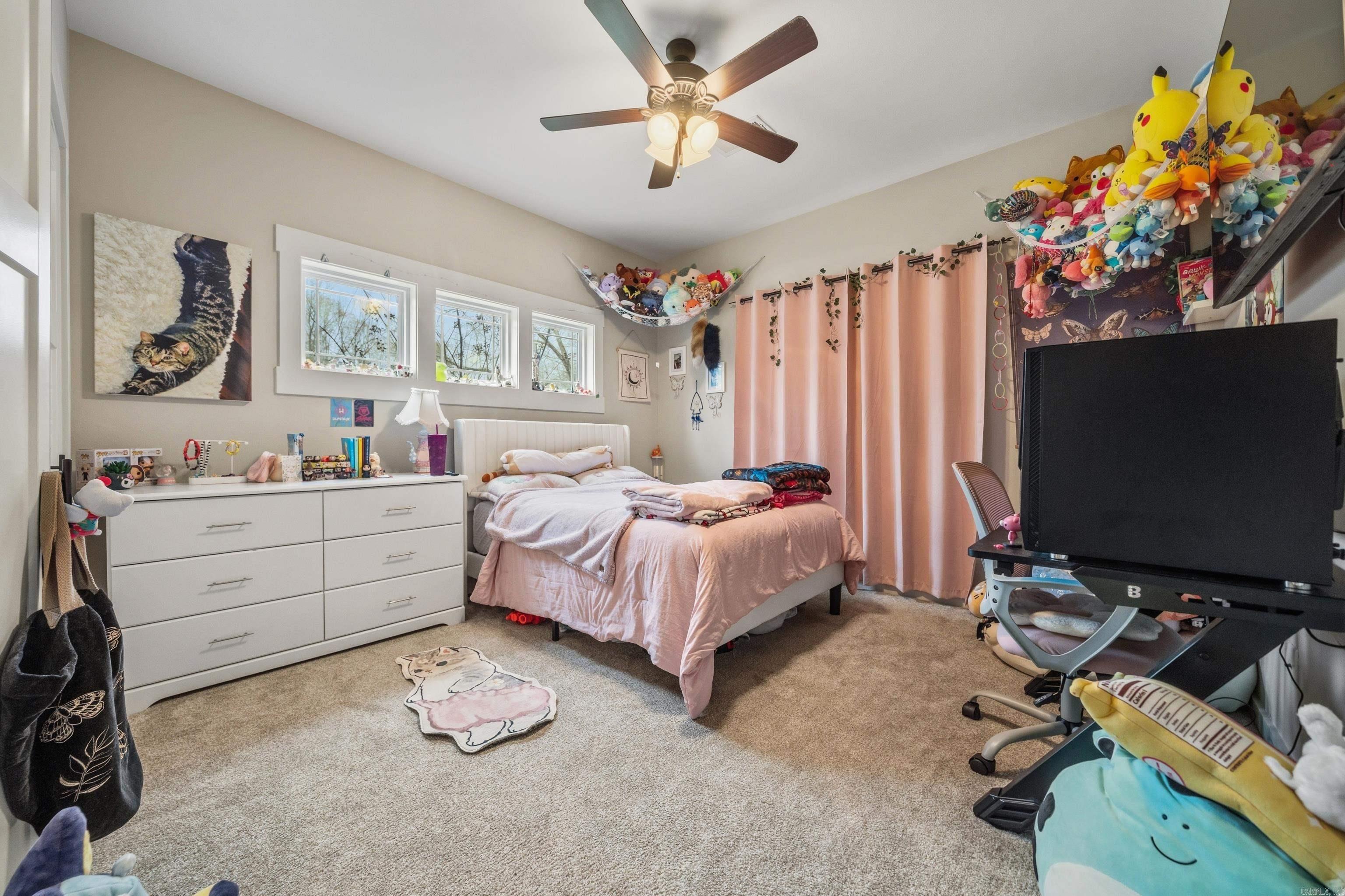 200 Autumn Oaks Dr