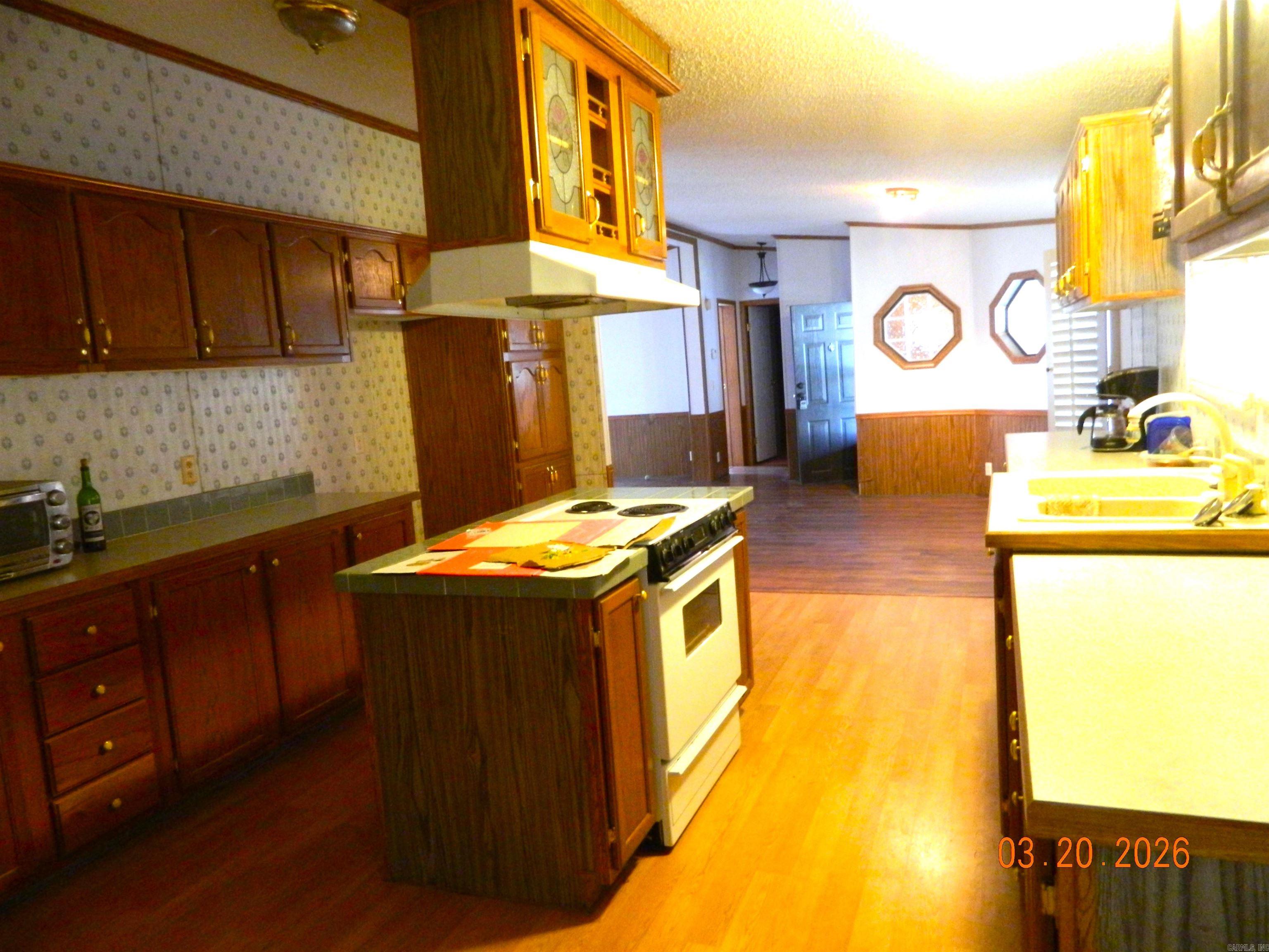 6816 W Hwy. 8 Highway