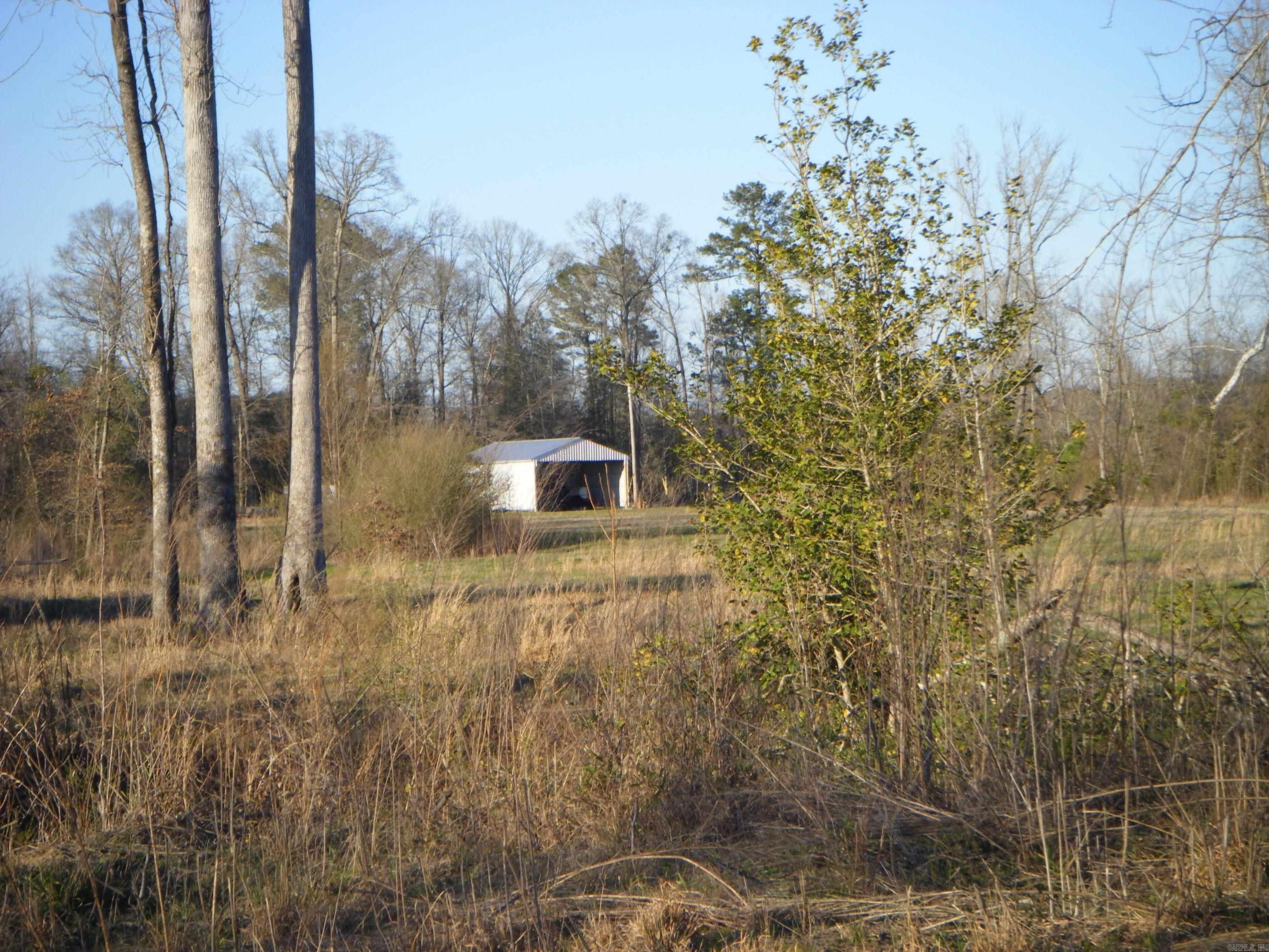 5633 N 53 Highway