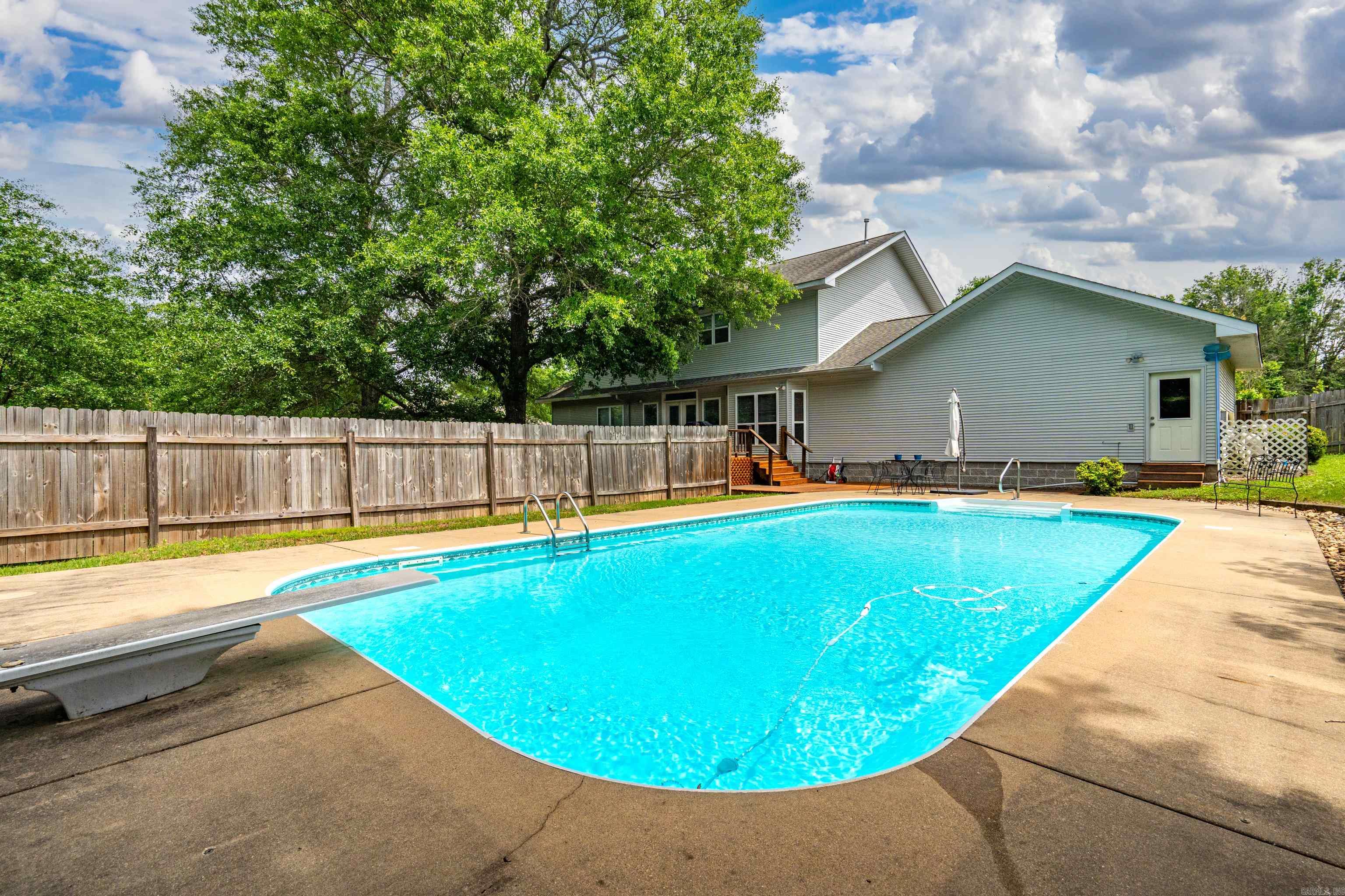 41 Timber Ridge Circle