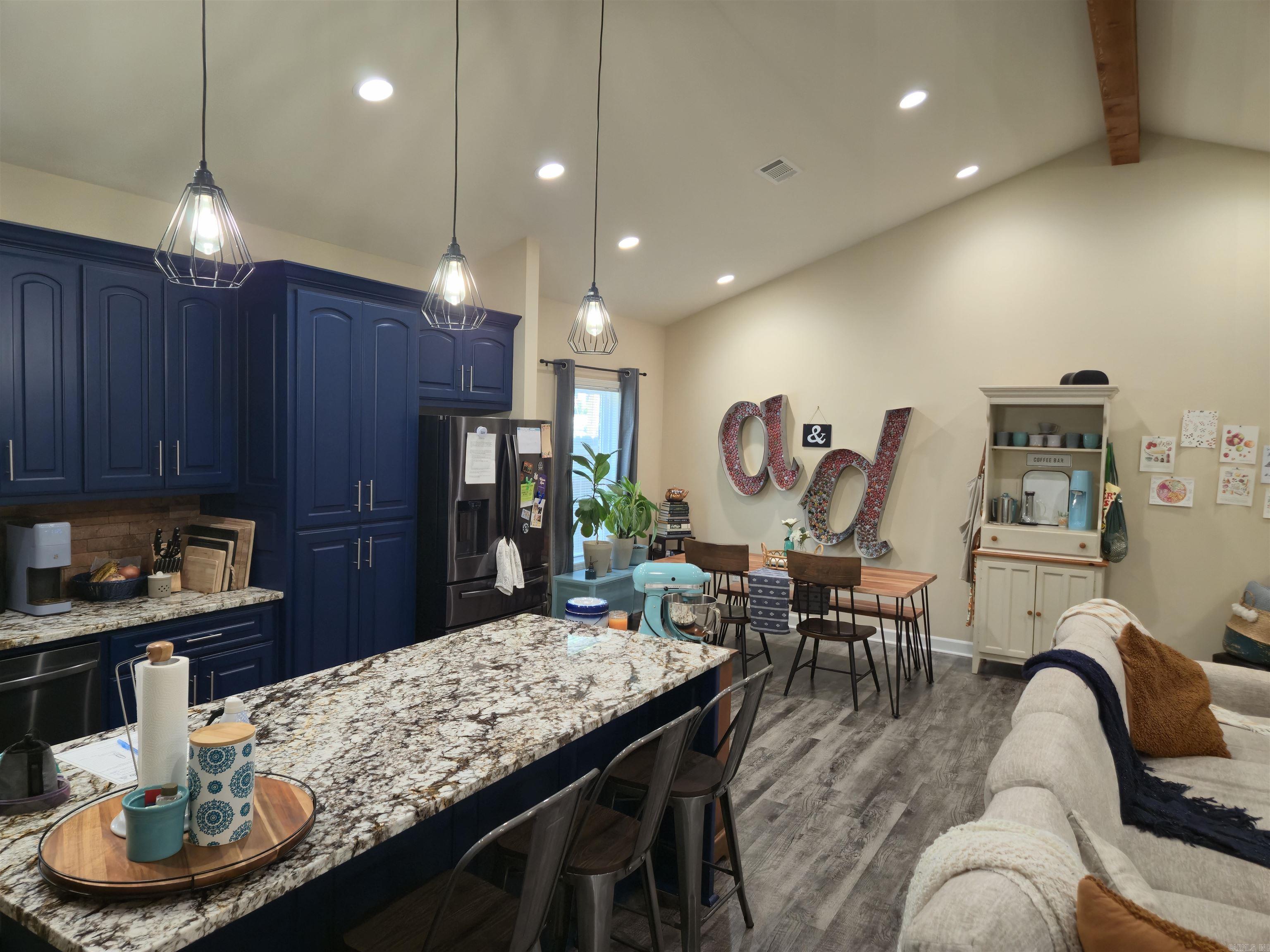 2801 Evonshire Drive
