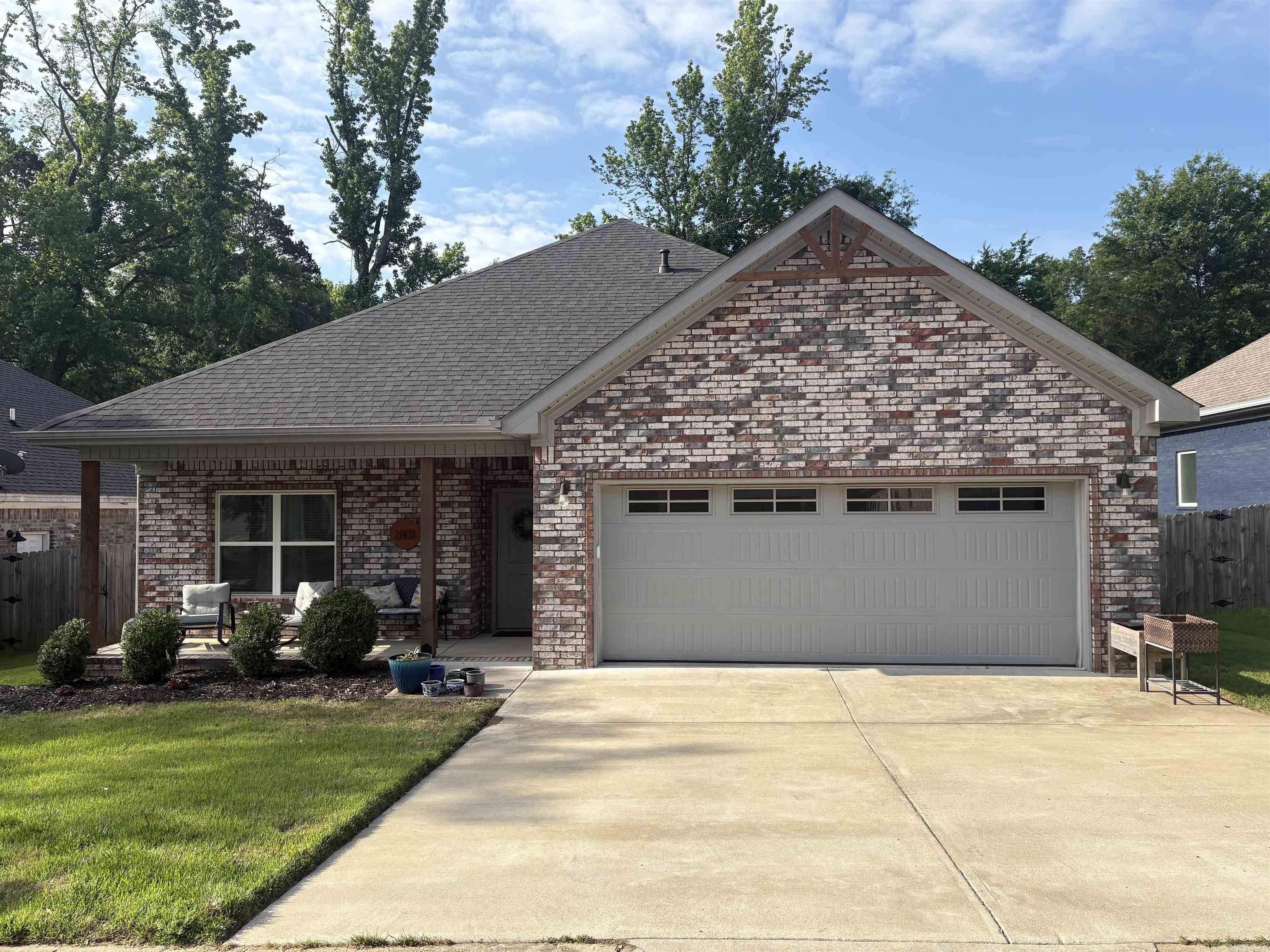 2801 Evonshire Drive