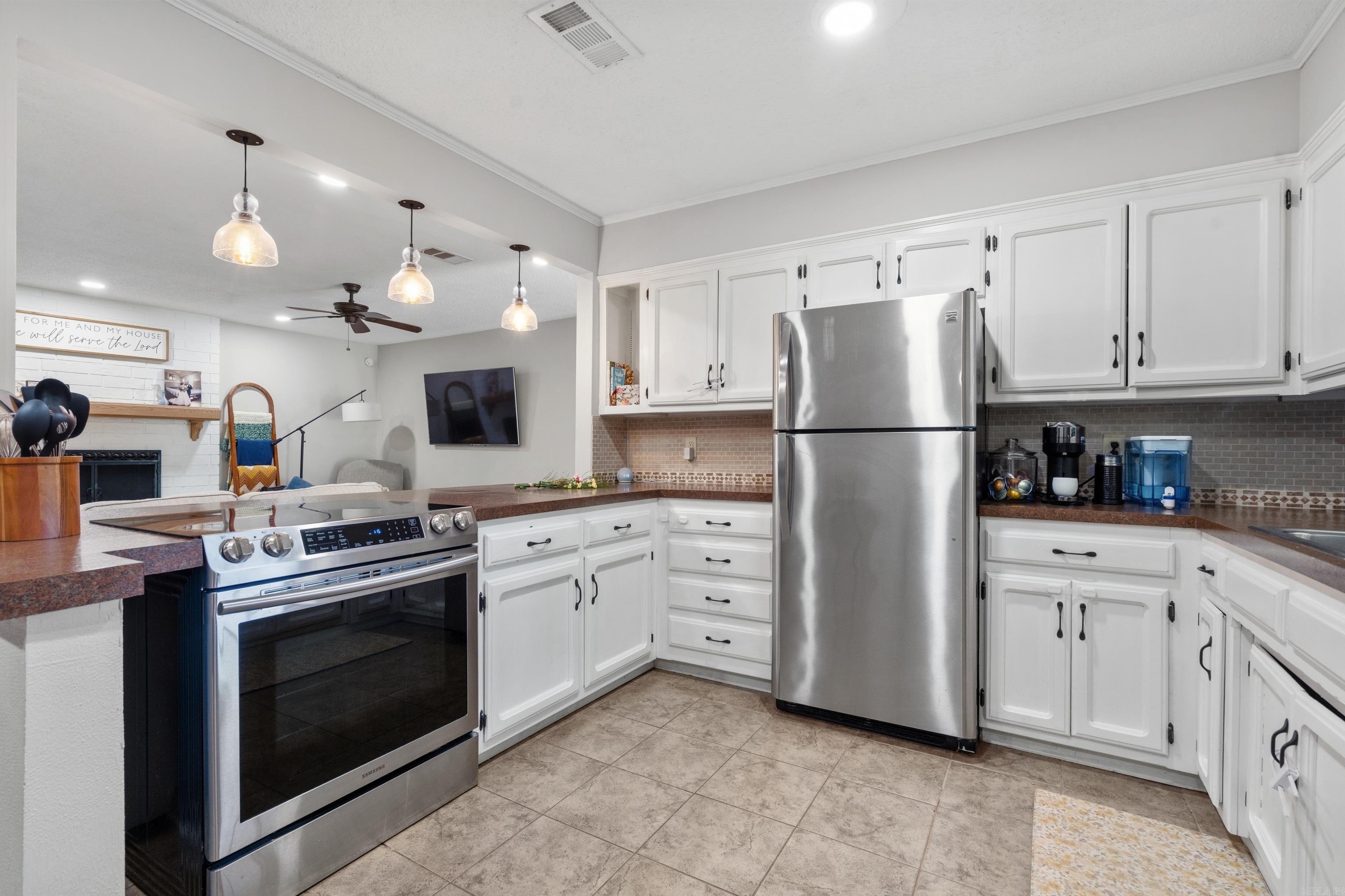 1708 Creekwood Drive