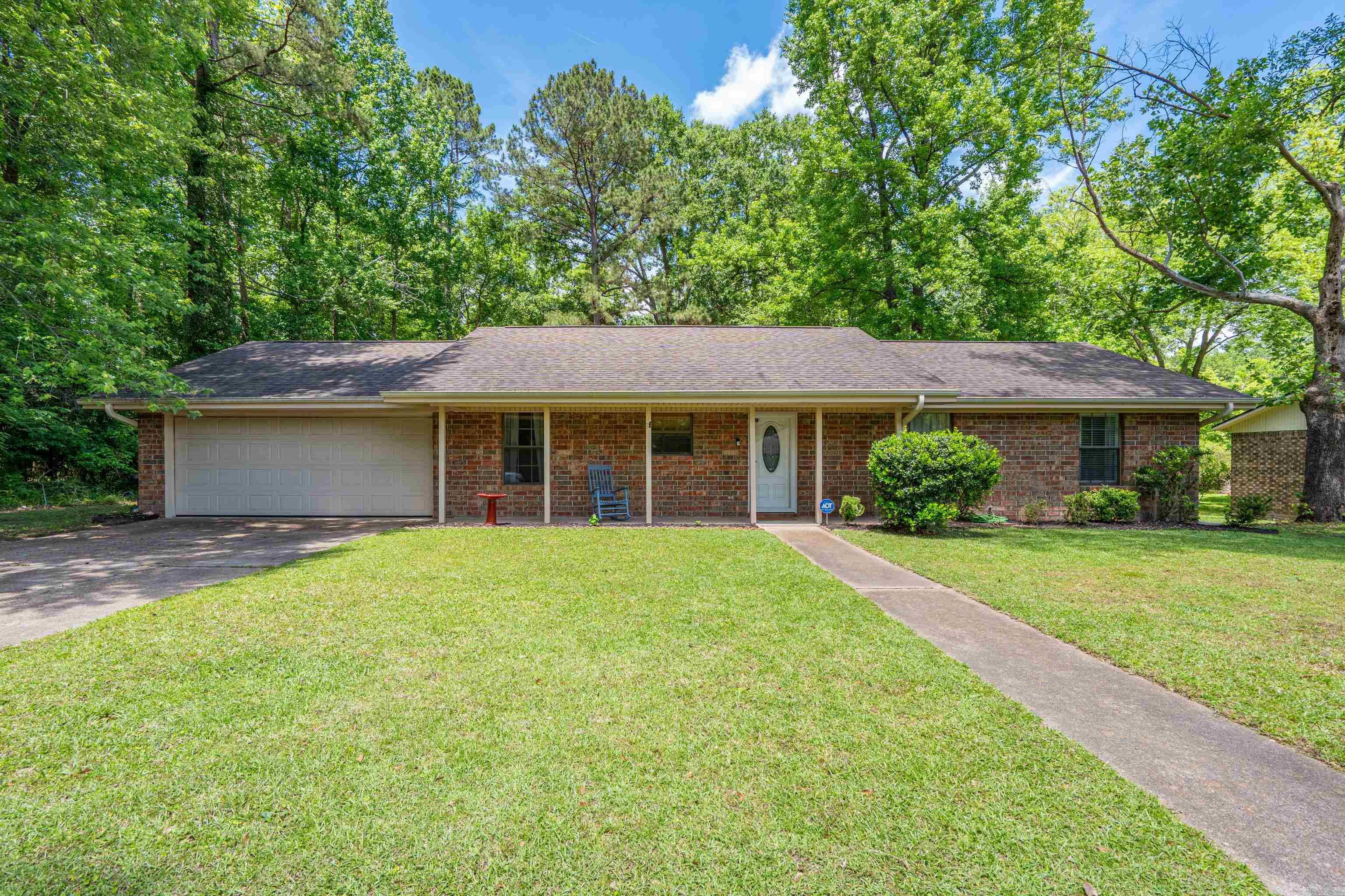 1708 Creekwood Drive