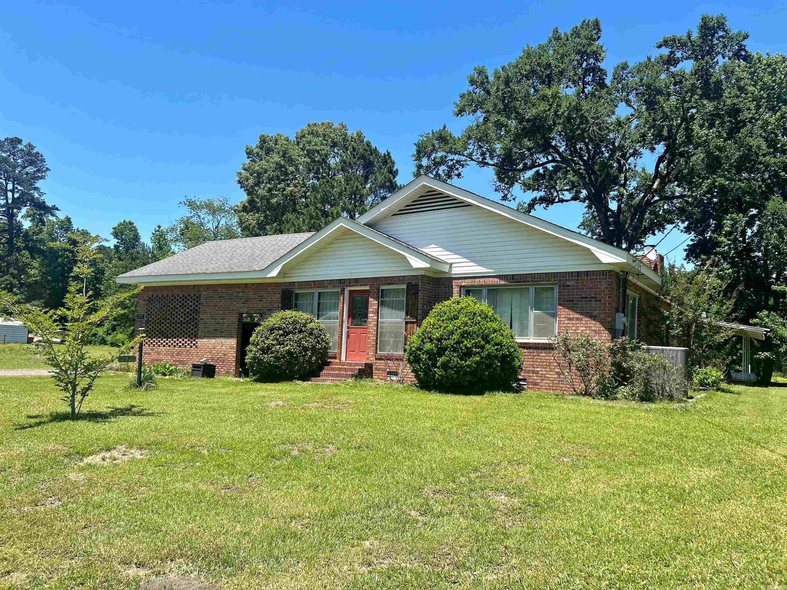 292 E Main Street