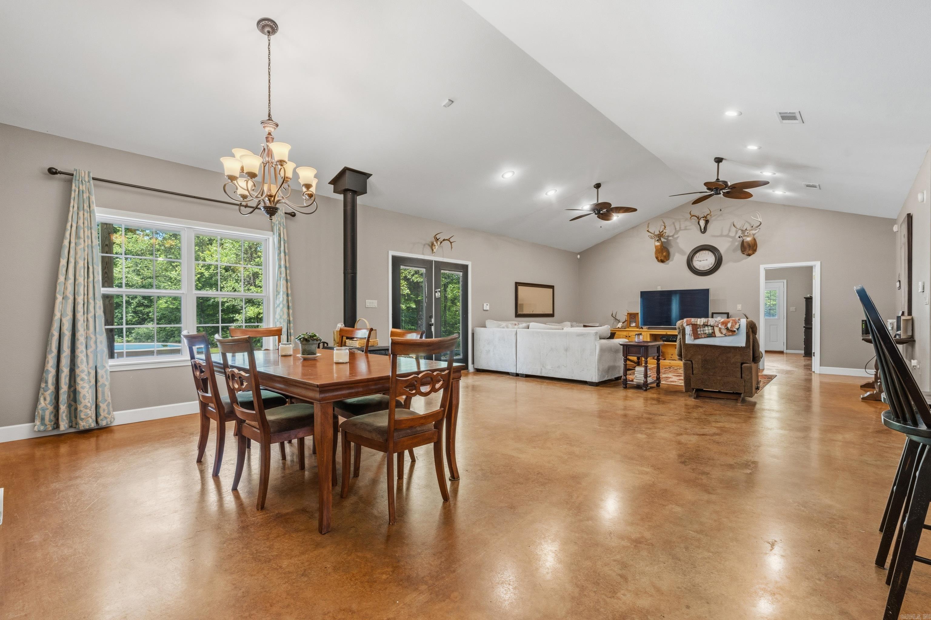 43 Tracelwood Drive