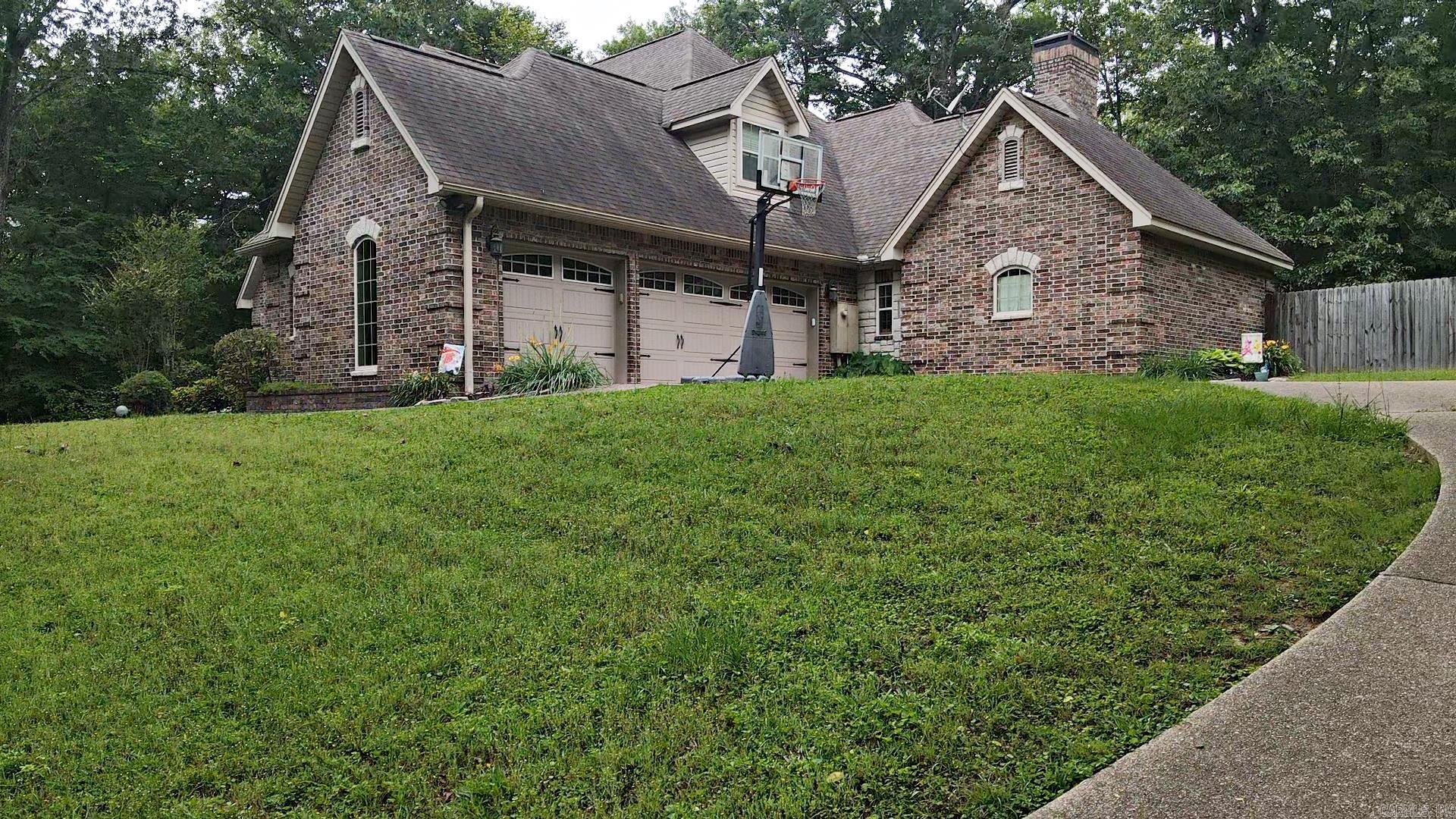 111 Apple Blossom Drive