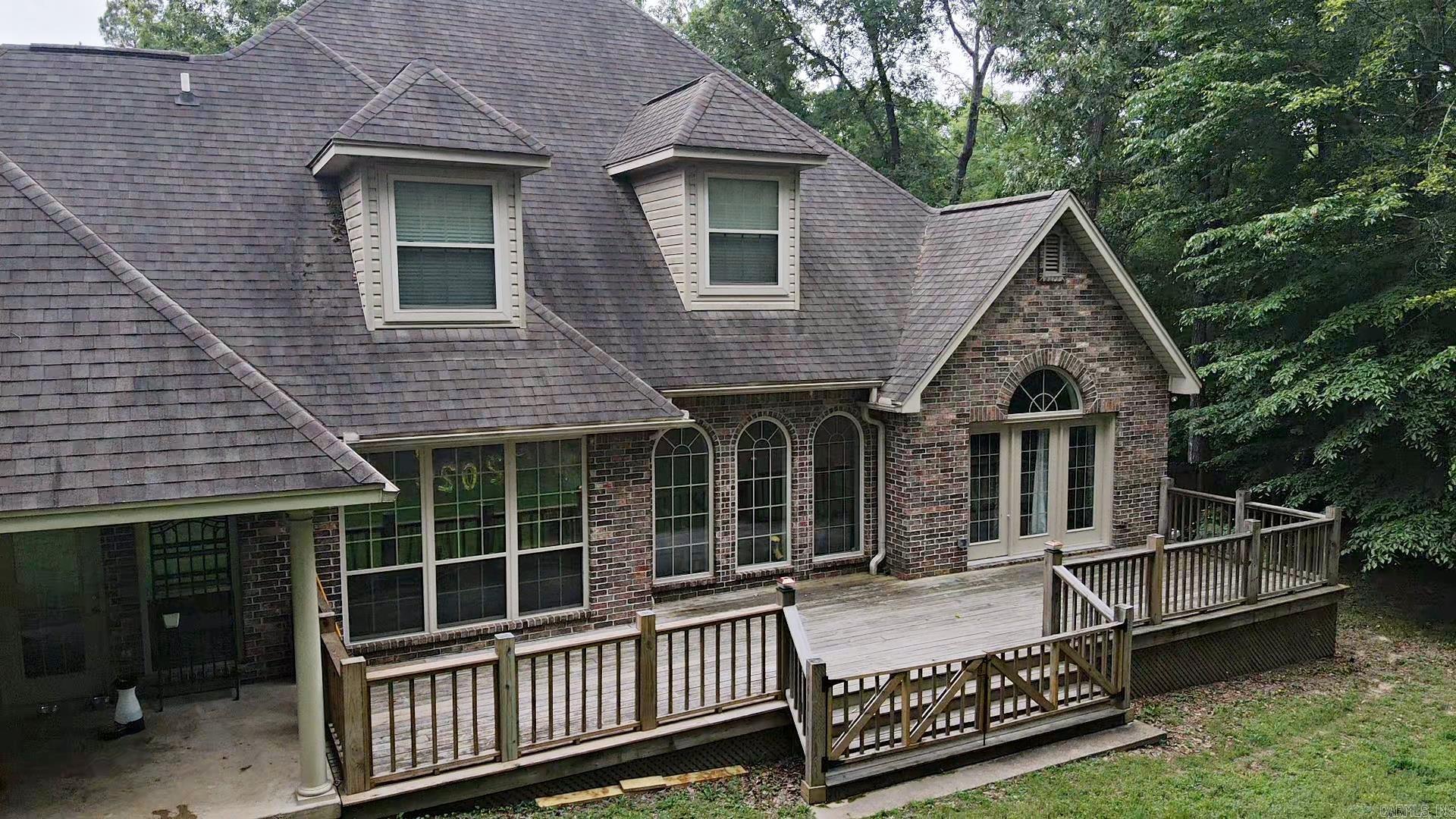 111 Apple Blossom Drive