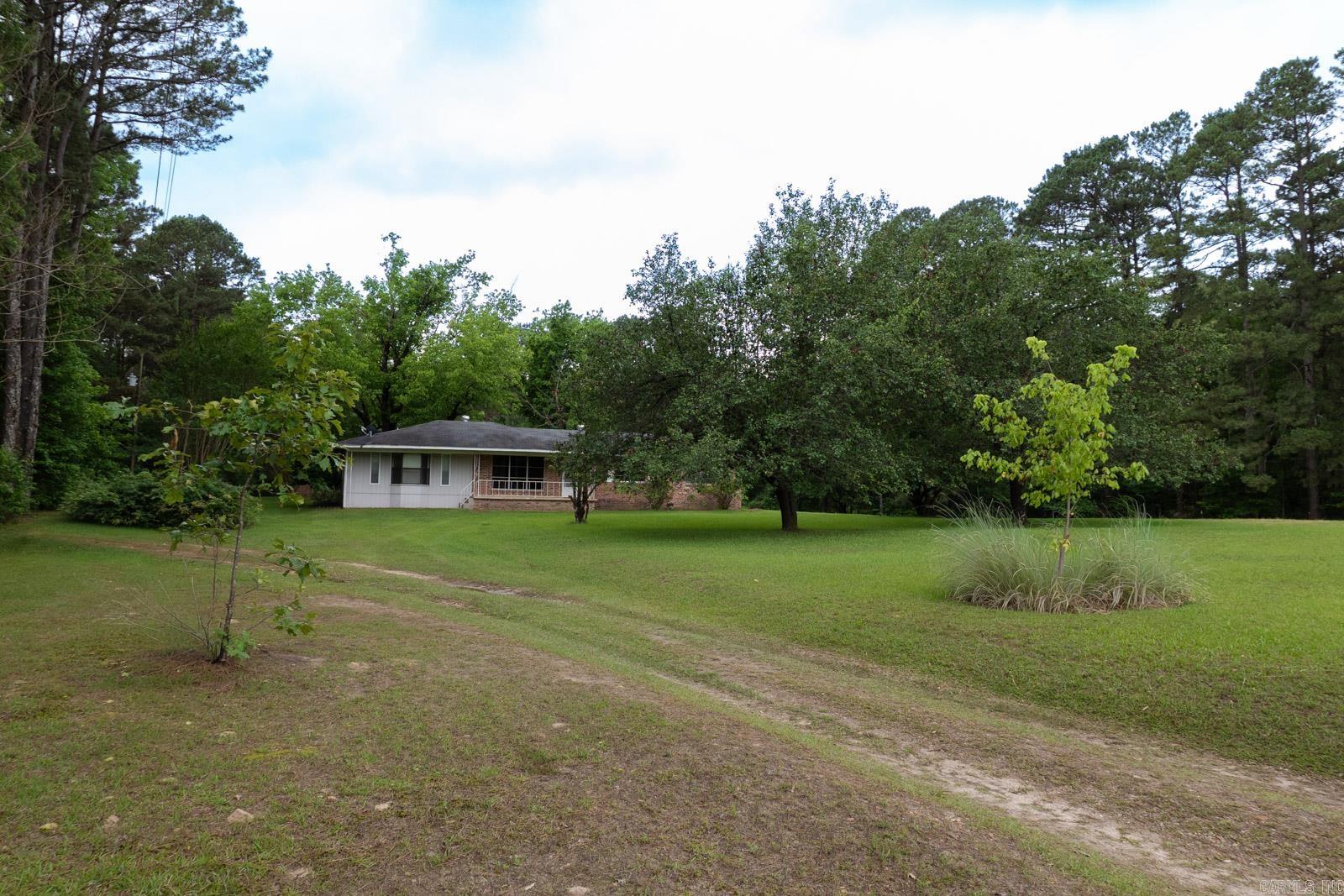 6961 W Hwy 8