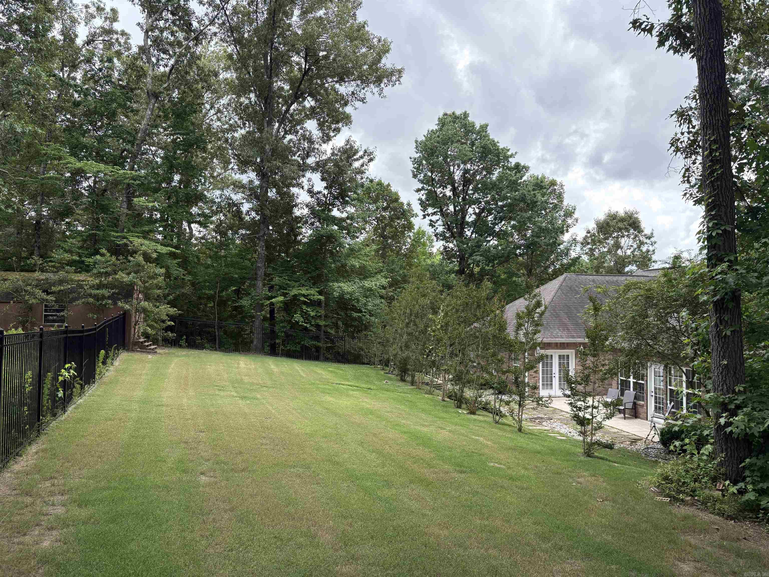 95 Pinnacle Drive