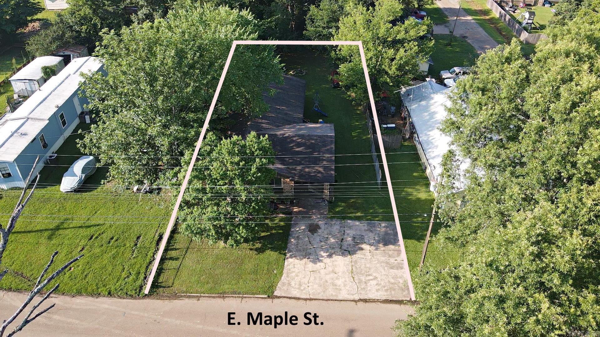 802 E Maple Street