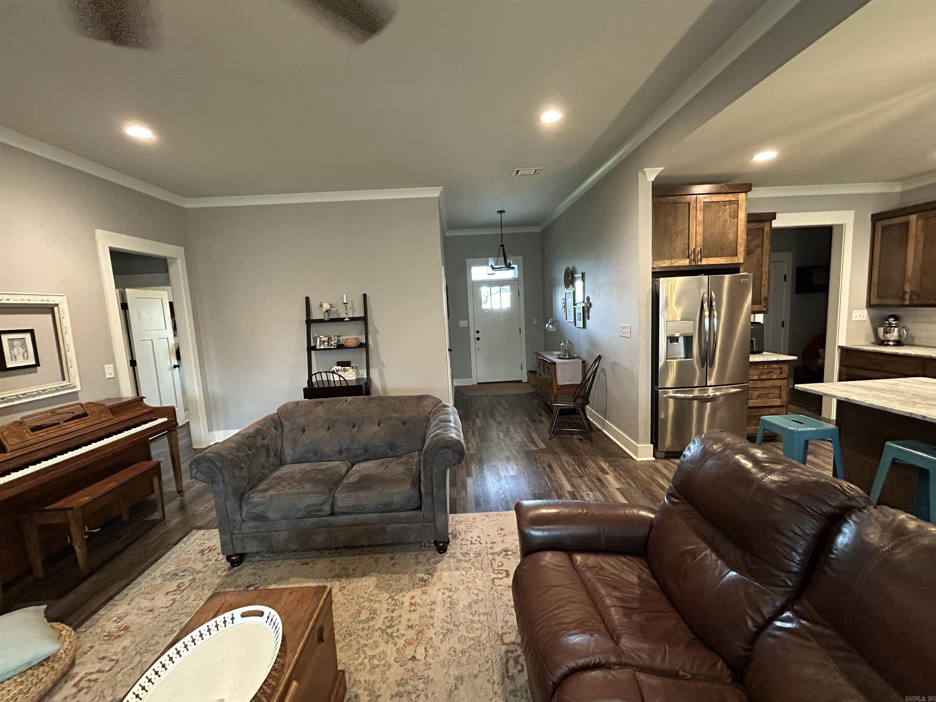 11 Sunny Drive