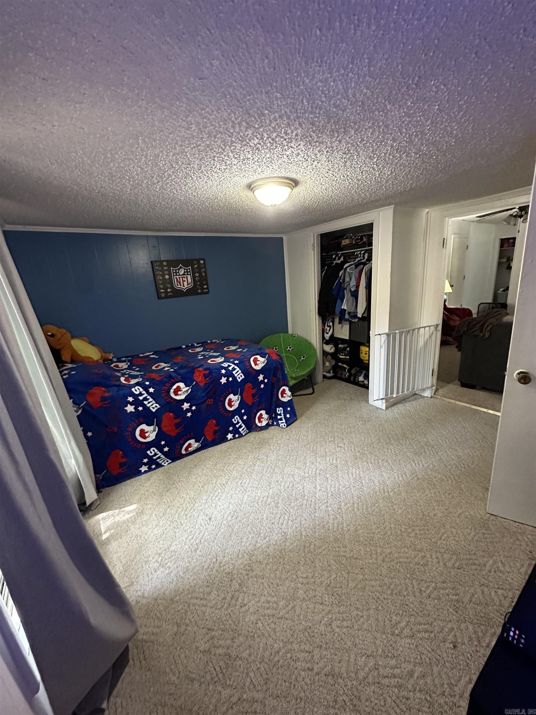 220 Grand Point Drive