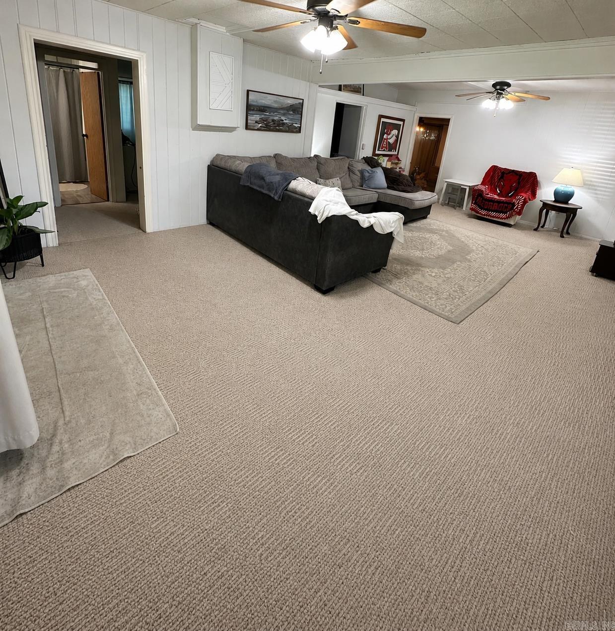 220 Grand Point Drive