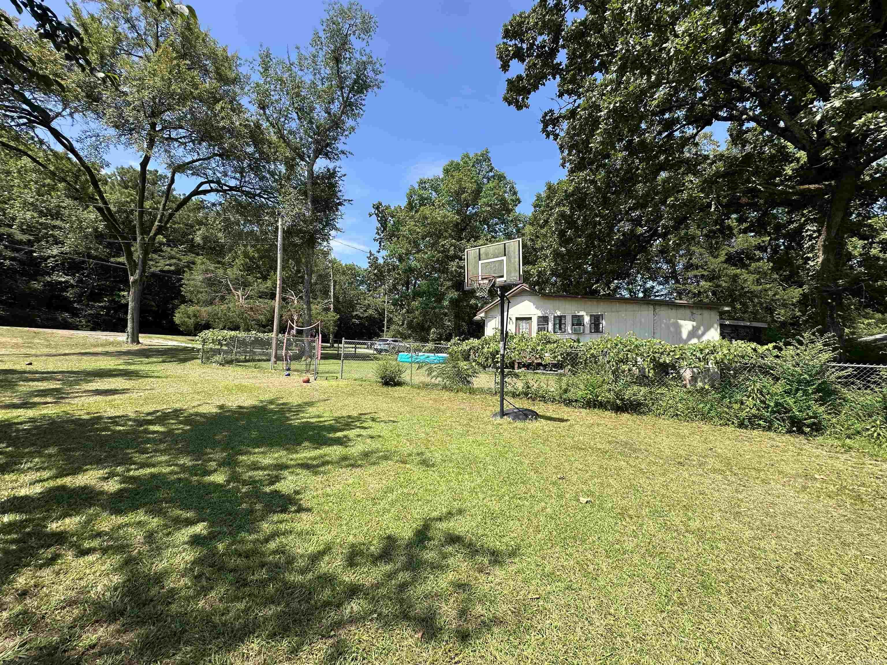 220 Grand Point Drive