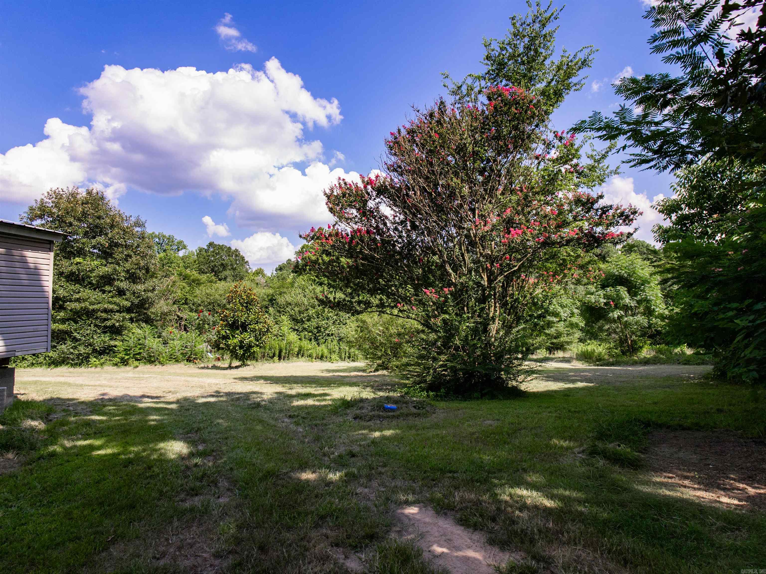 1624 Laurel Road