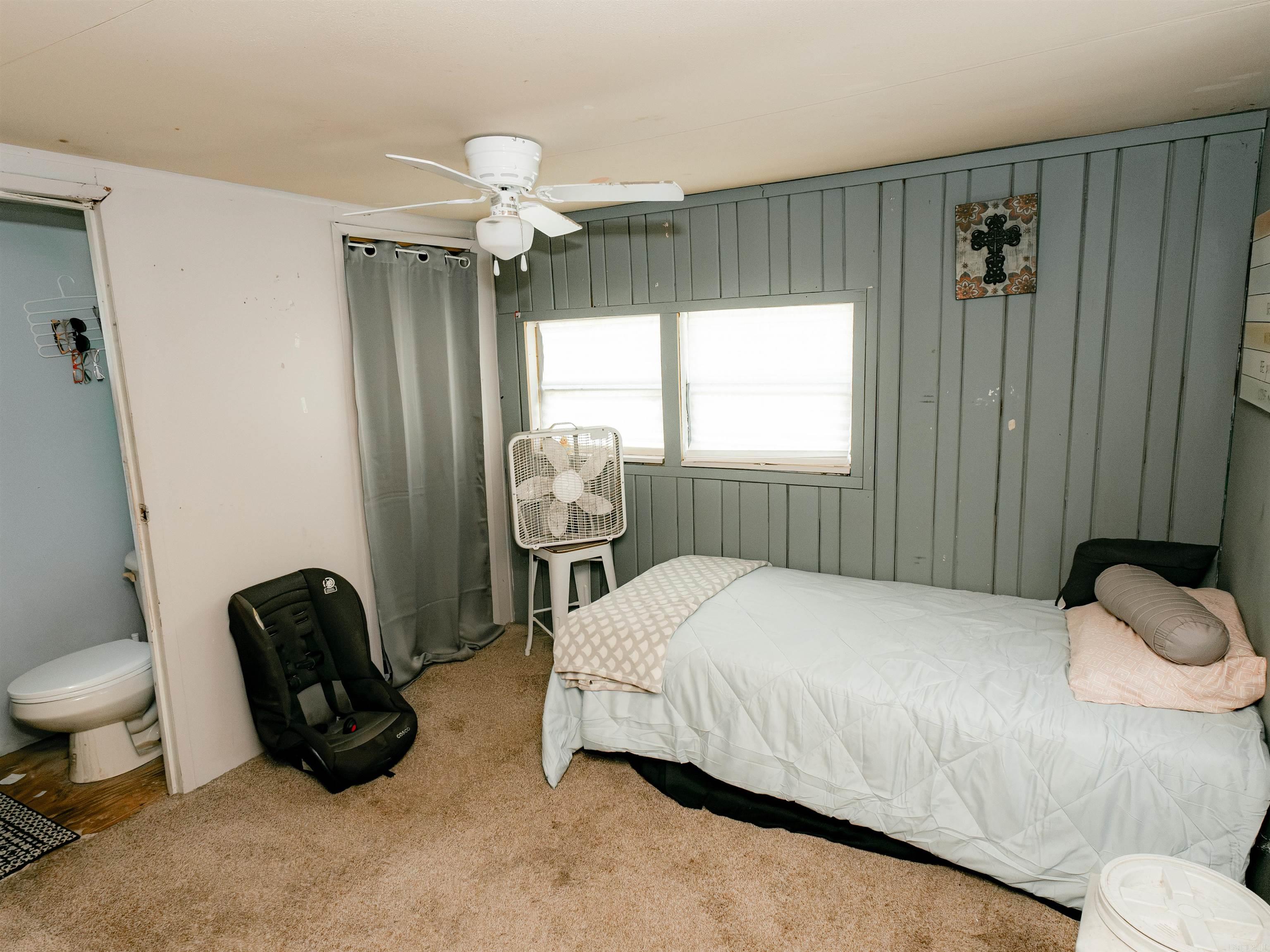 1624 Laurel Road