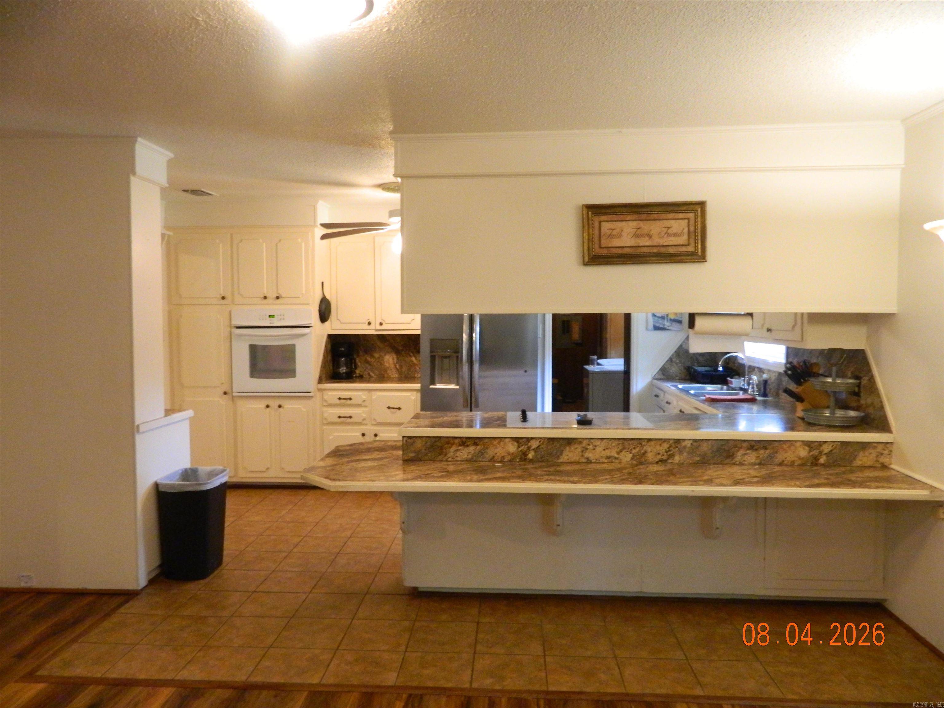 121 Leewood Drive