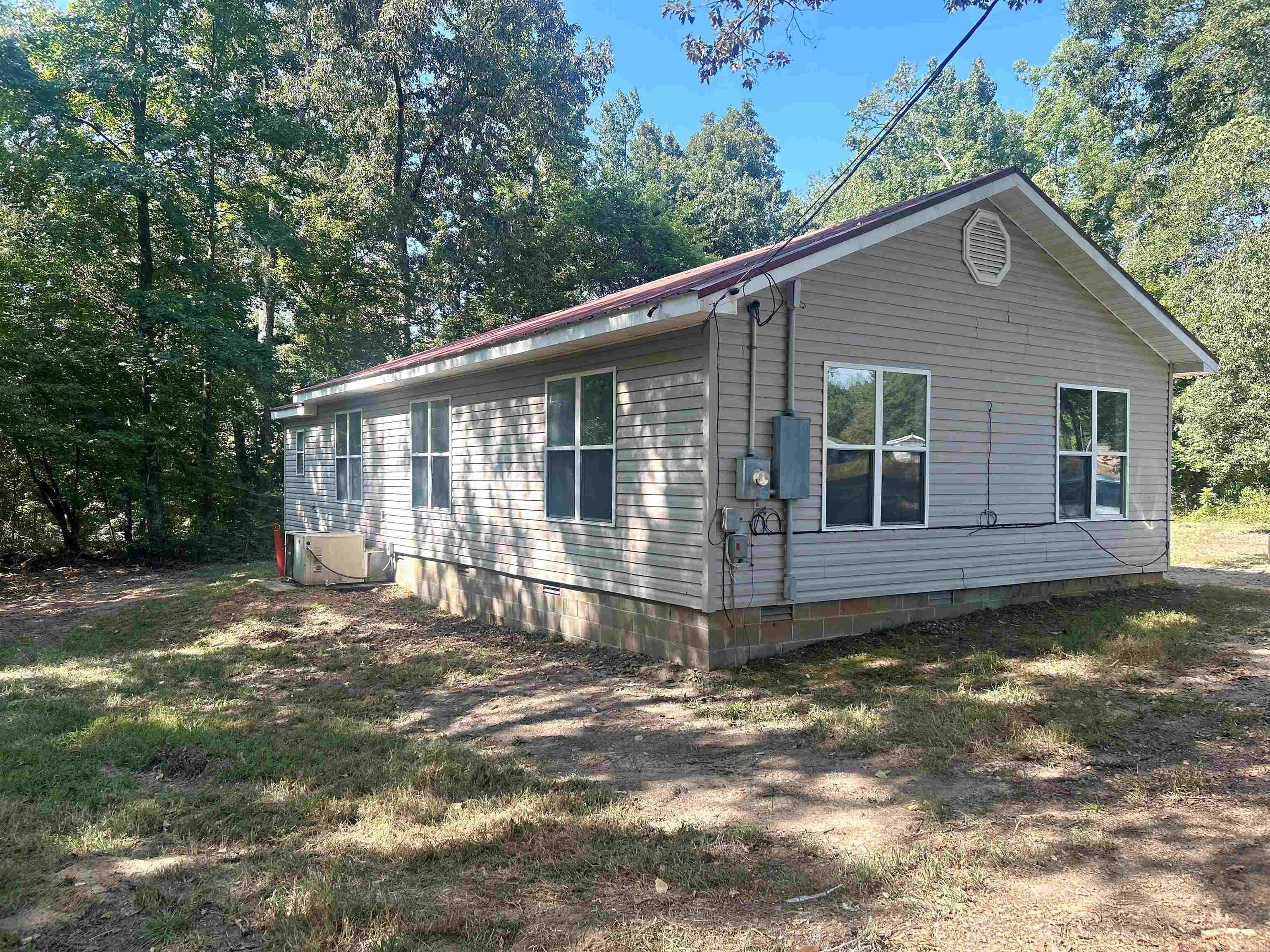 307 Lower Lake Road