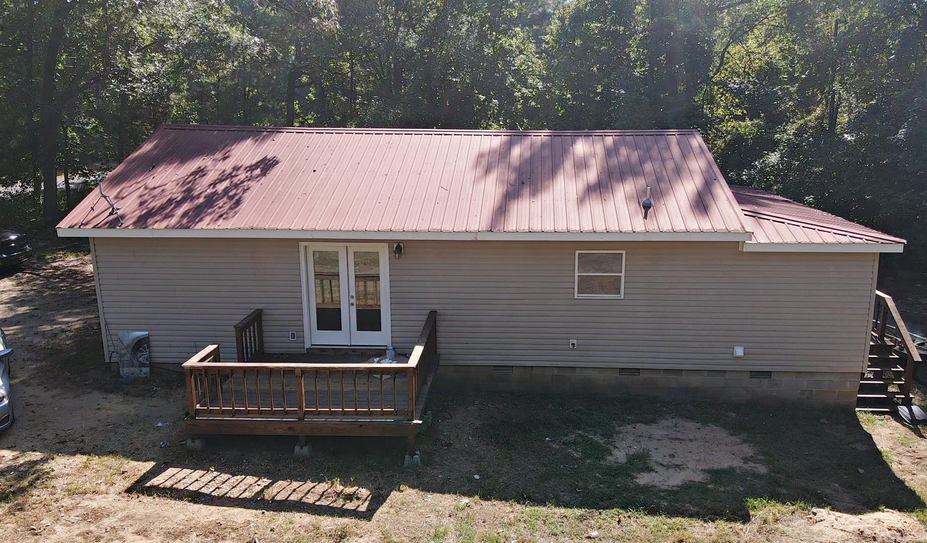307 Lower Lake Road