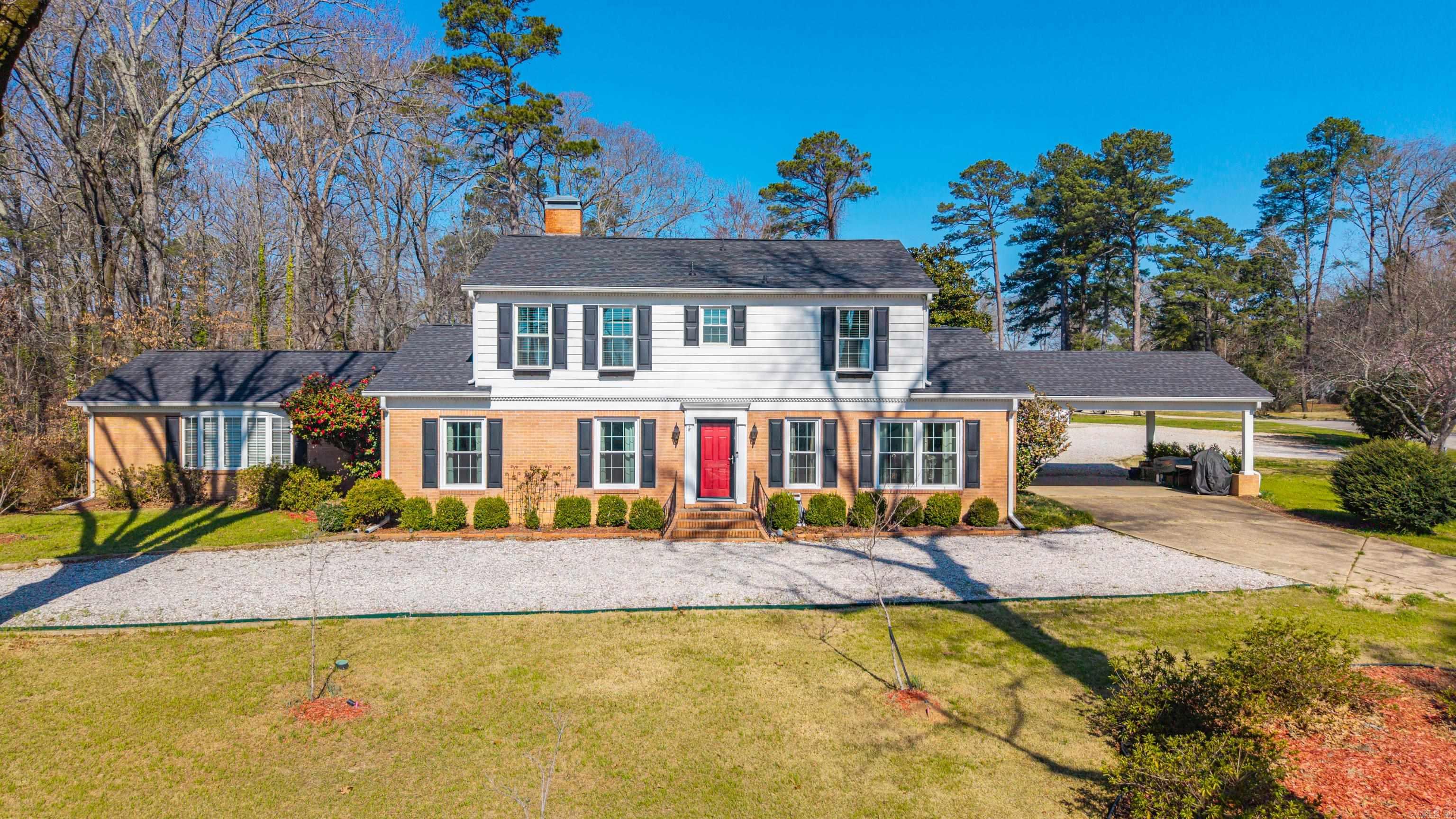 14 Pinewood Drive
